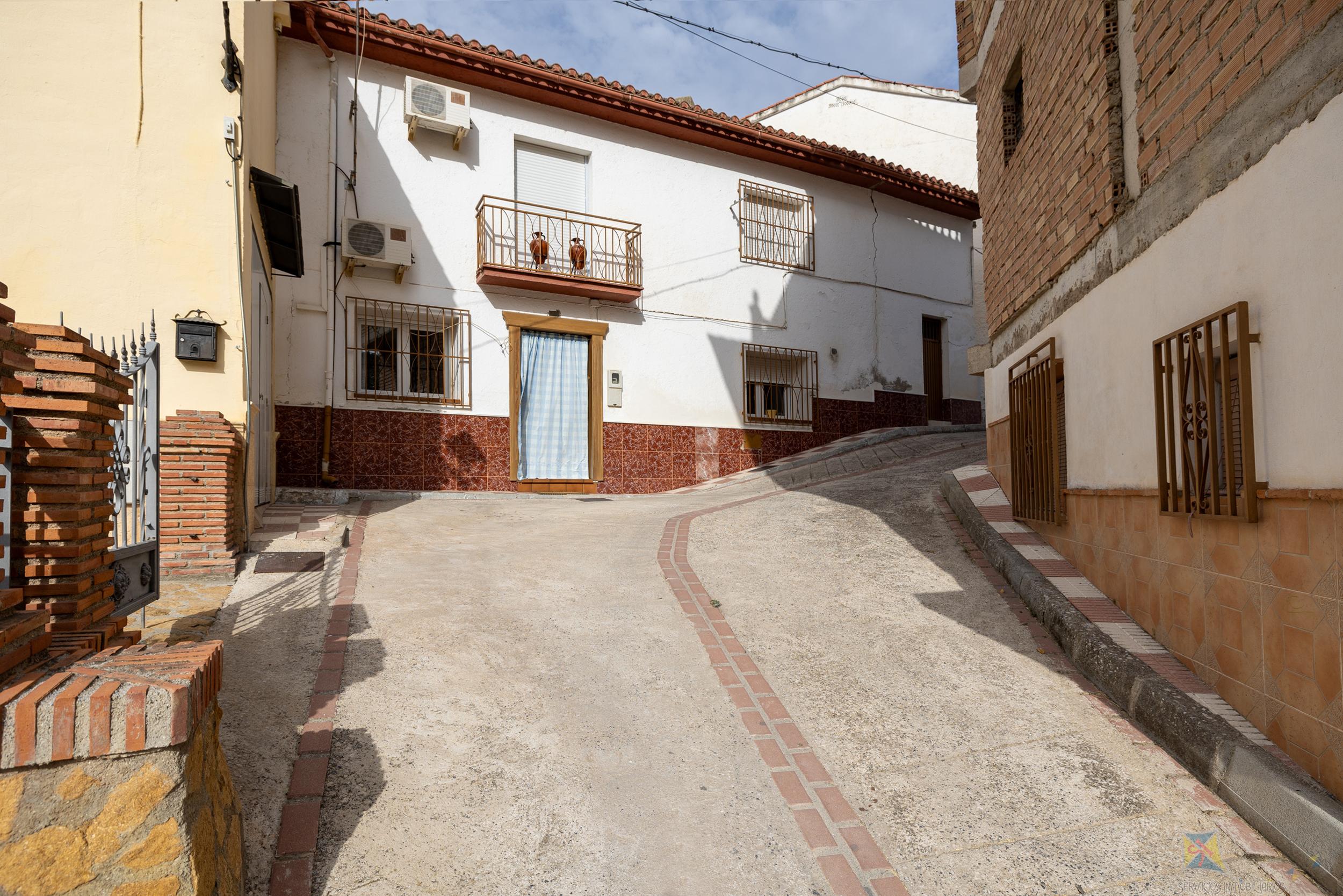 Venta de villa en Olivares