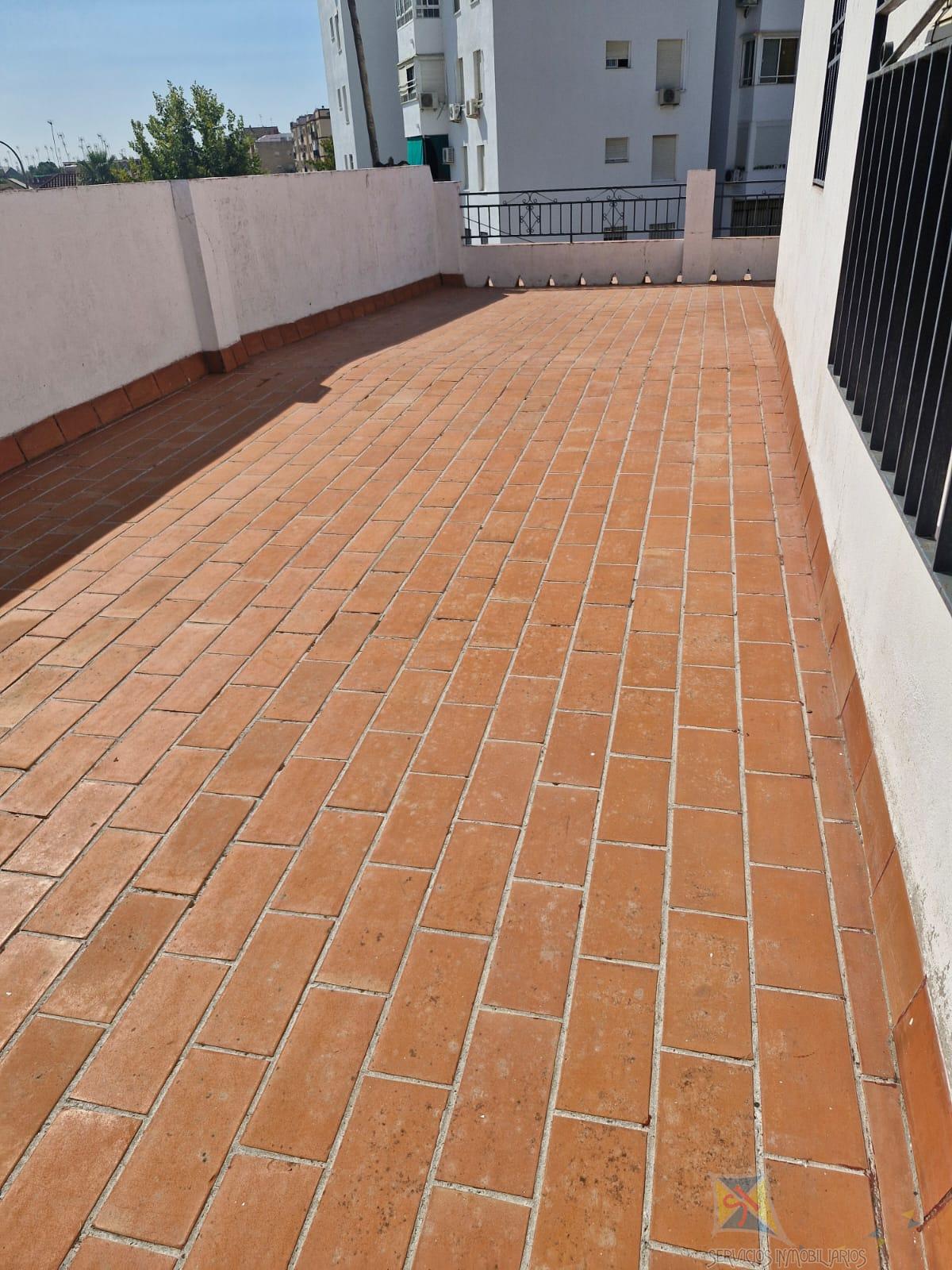 Venta de casa en Dos Hermanas