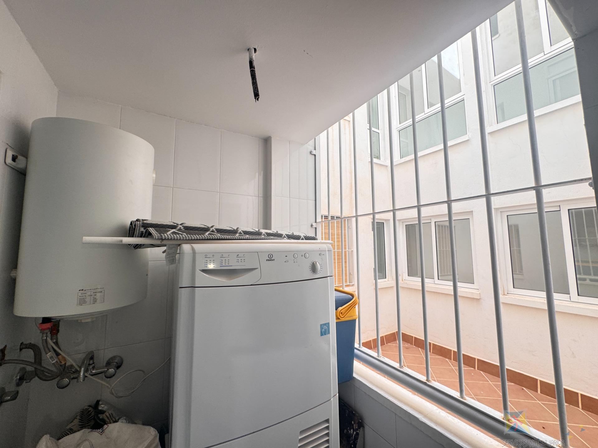 Venta de piso en Polopos