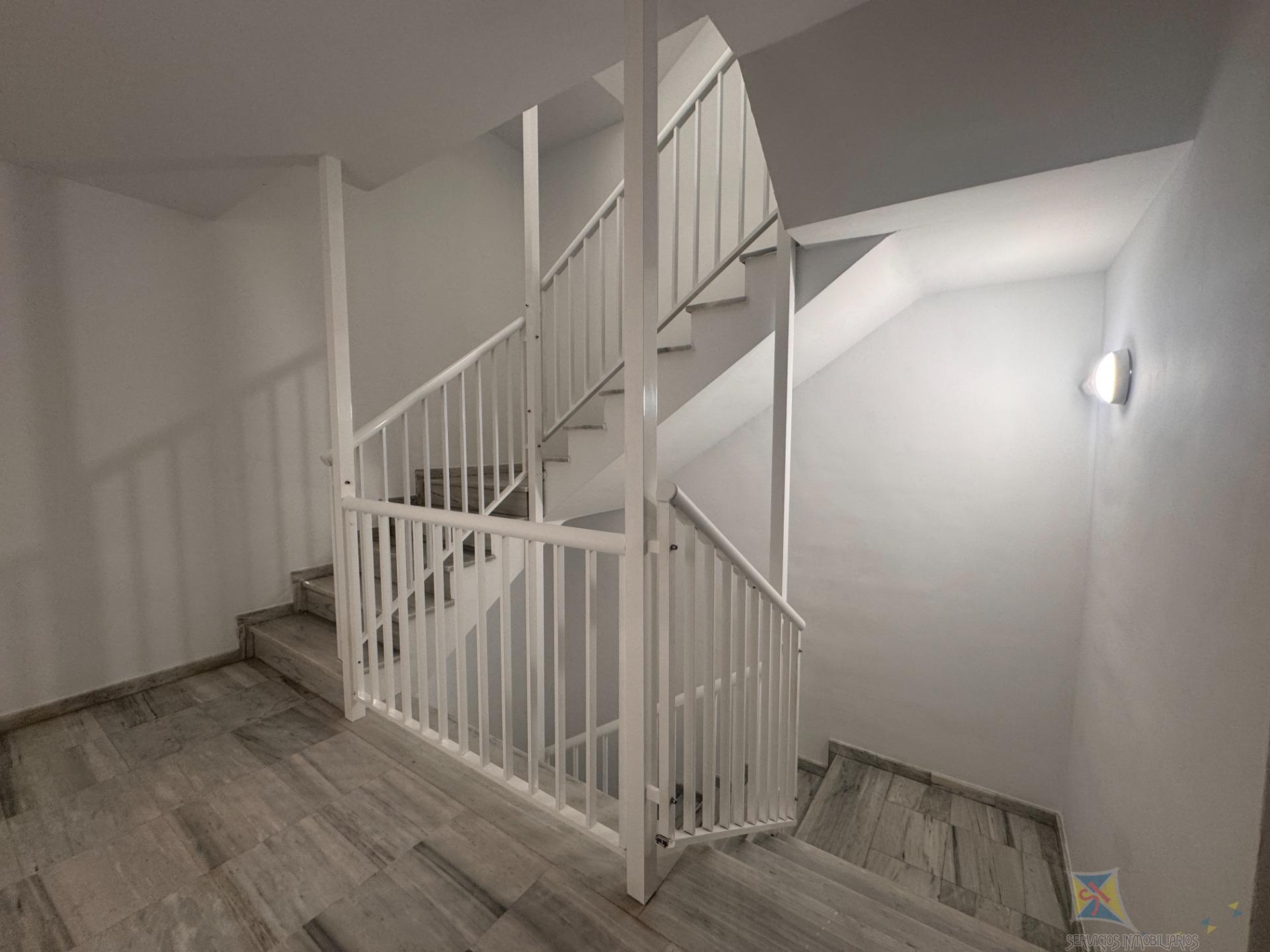 Venta de piso en Polopos