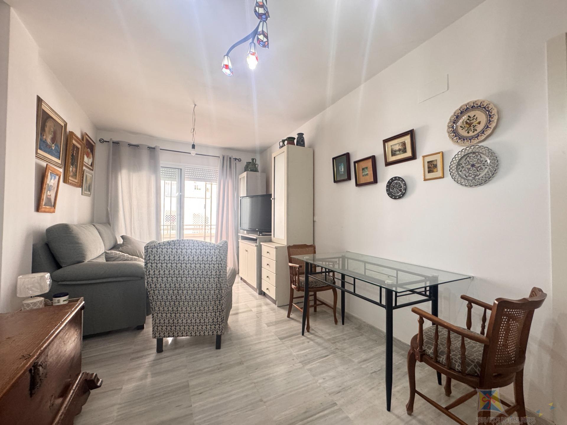 Venta de piso en Polopos