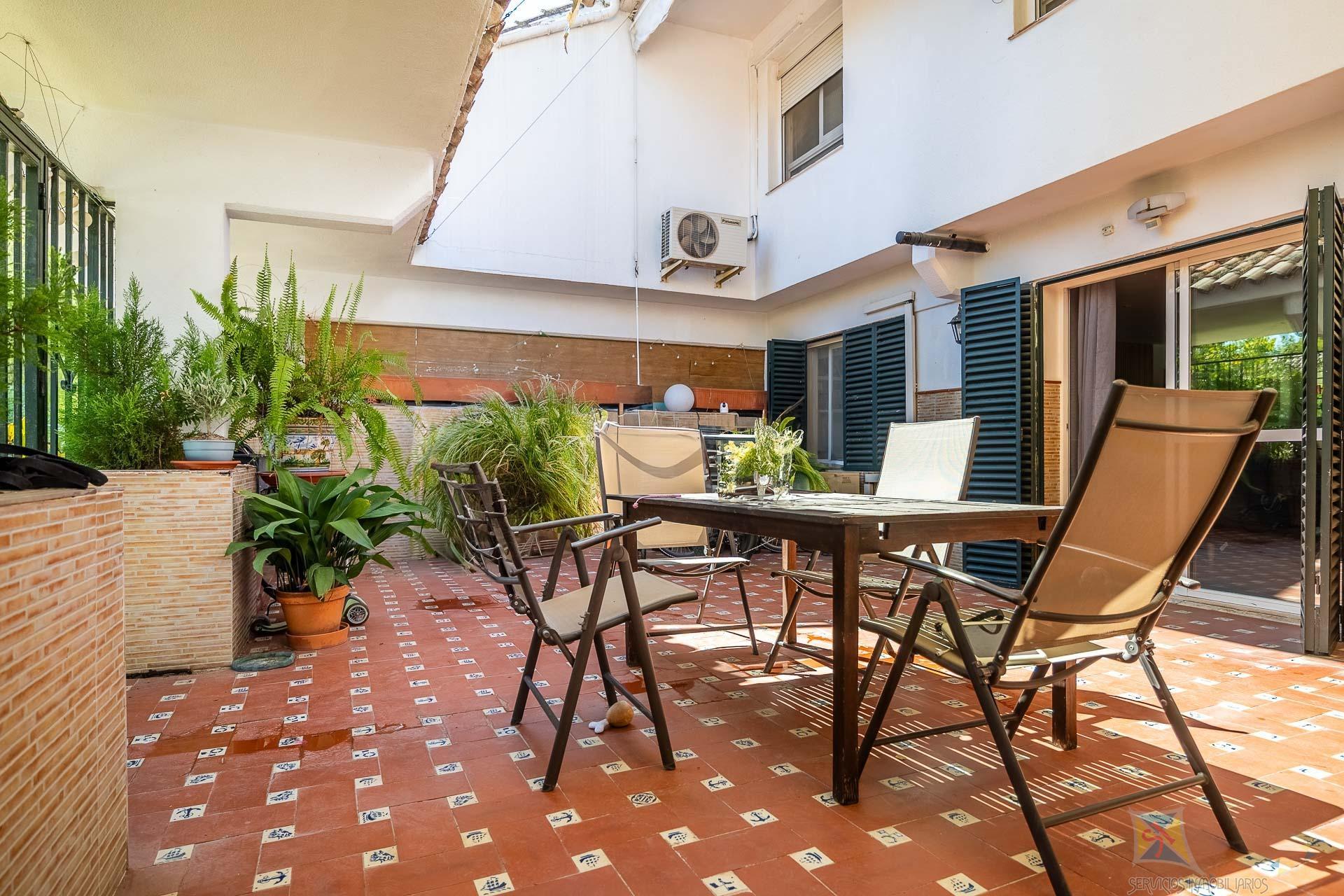 Venta de casa en Mairena del Aljarafe