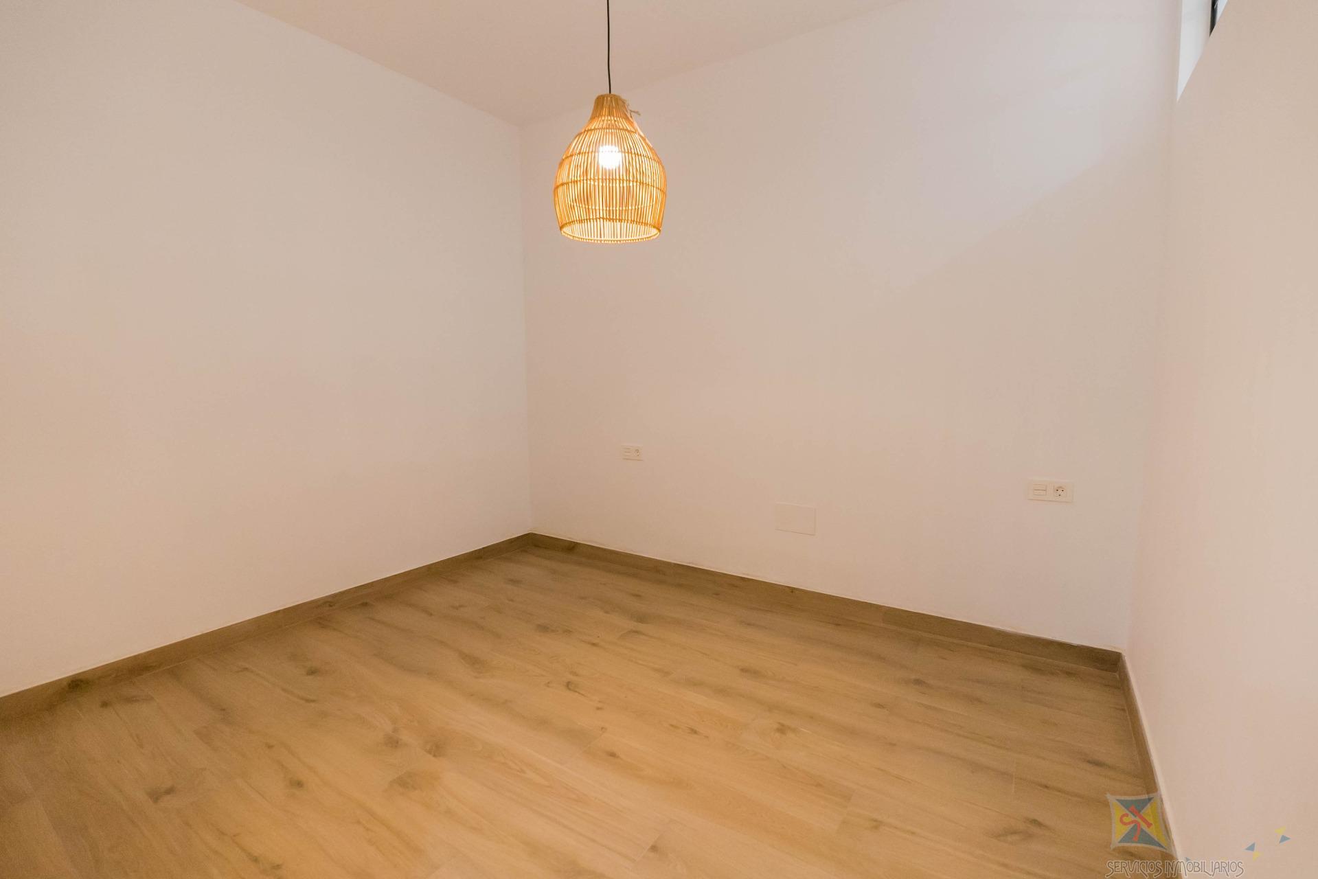 Venta de planta baja en Málaga