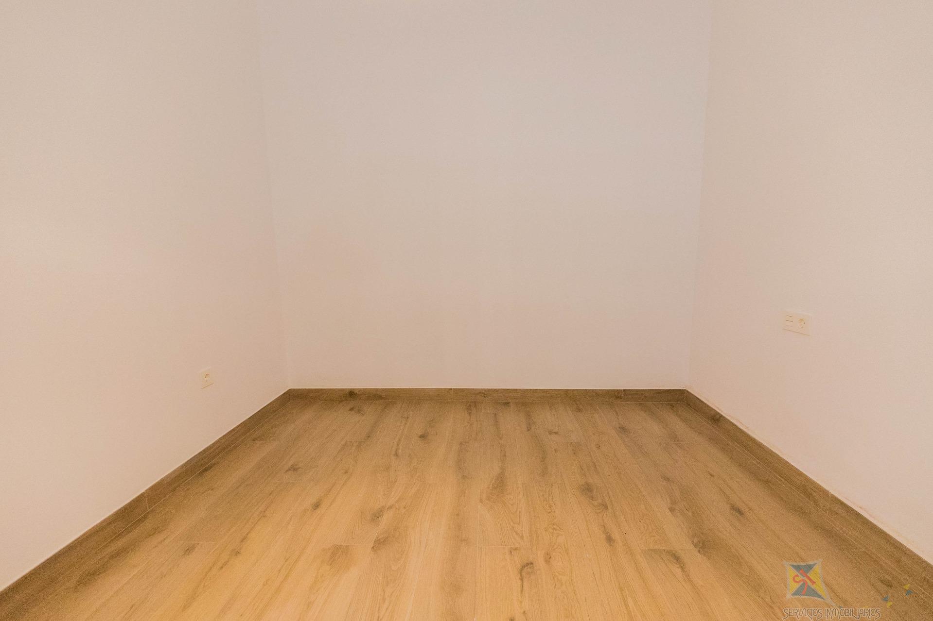 Venta de planta baja en Málaga