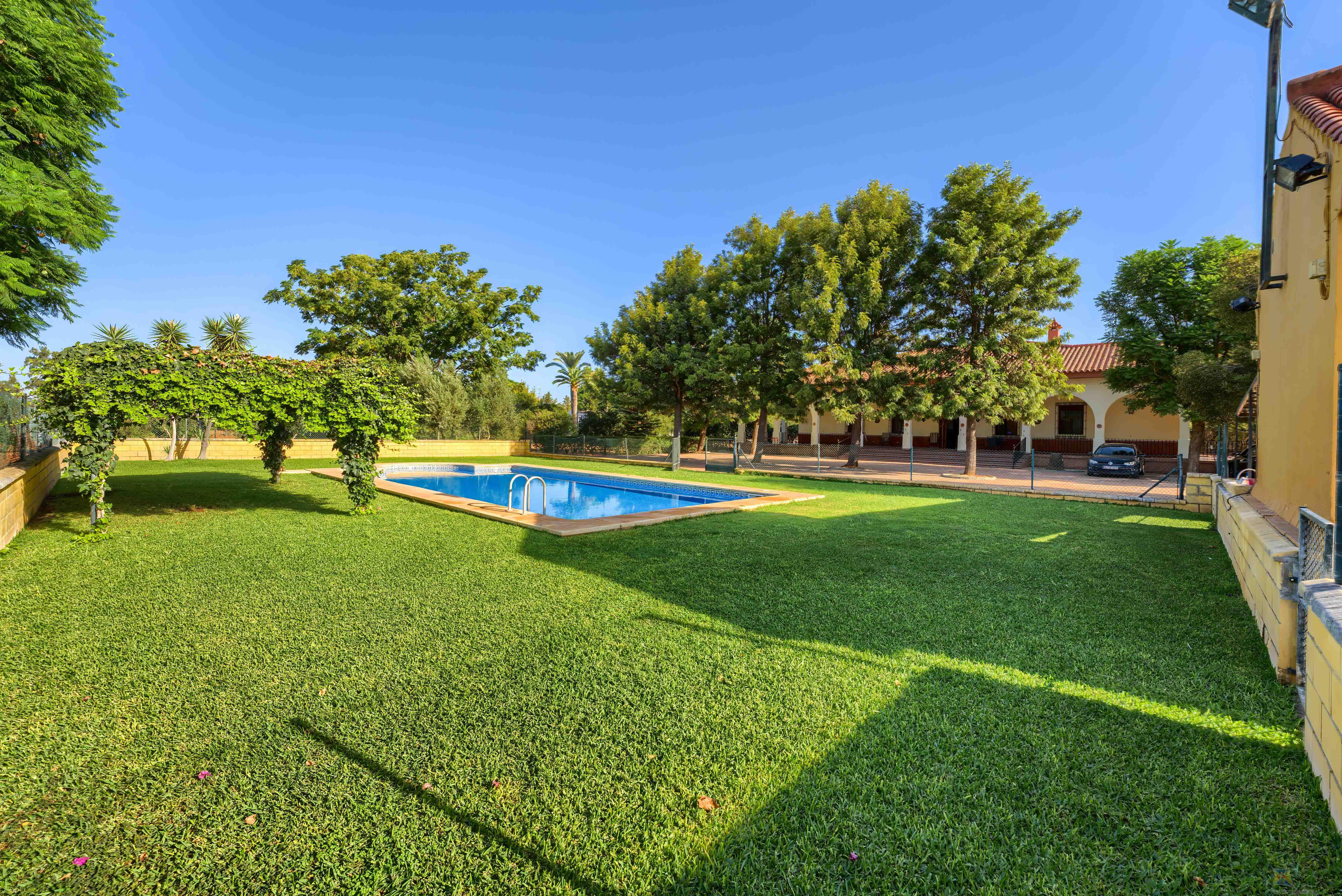 Venta de casa en Mairena del Alcor