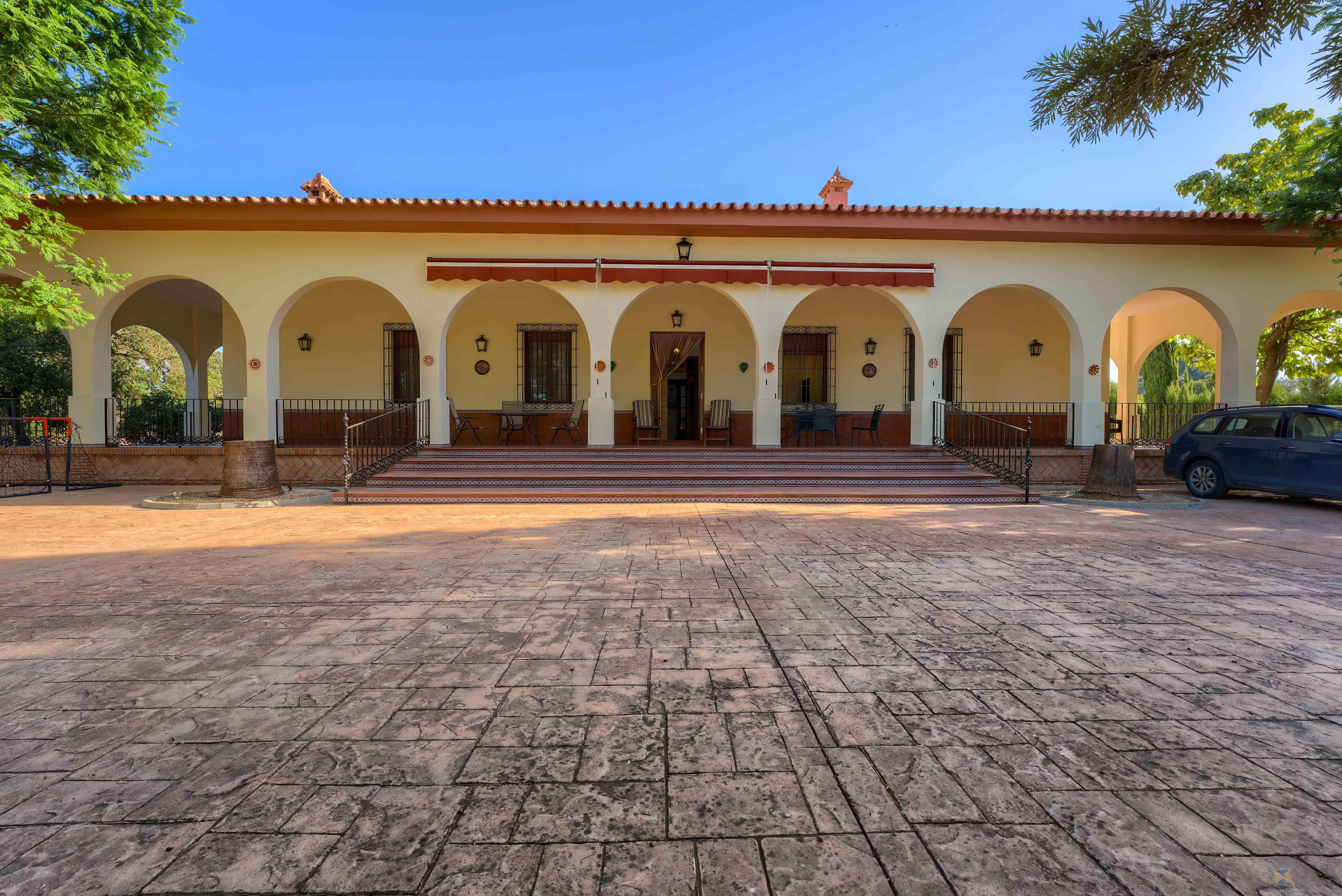 Venta de casa en Mairena del Alcor