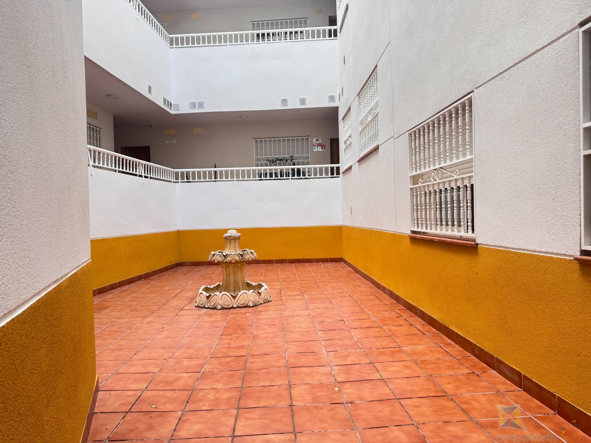 Venta de piso en Albuñol