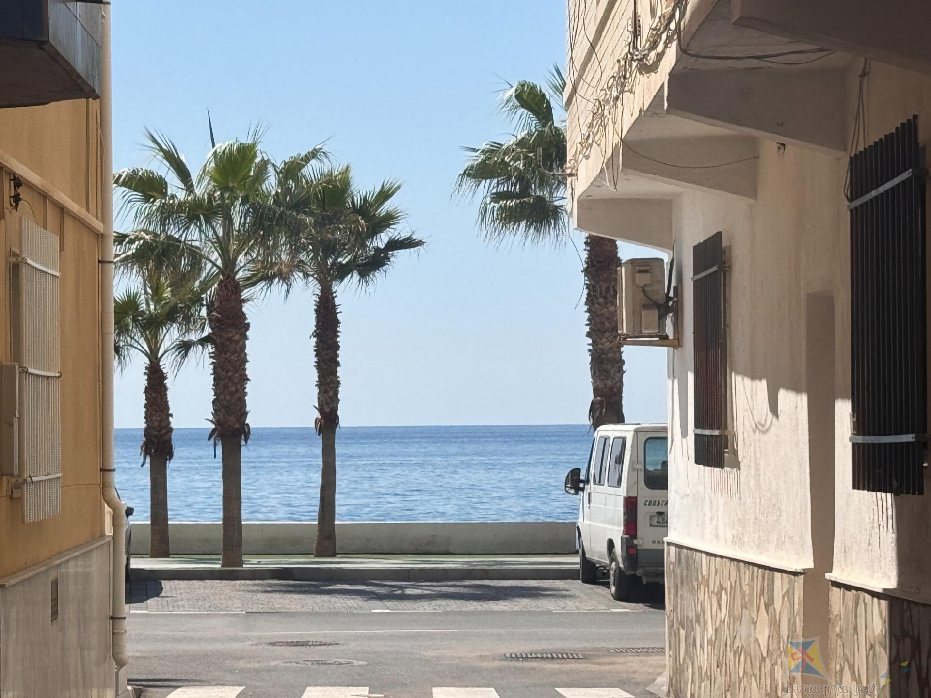 Venta de piso en Albuñol