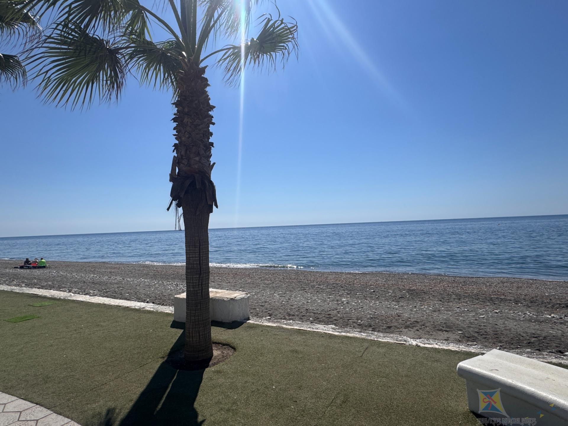 Venta de piso en Albuñol