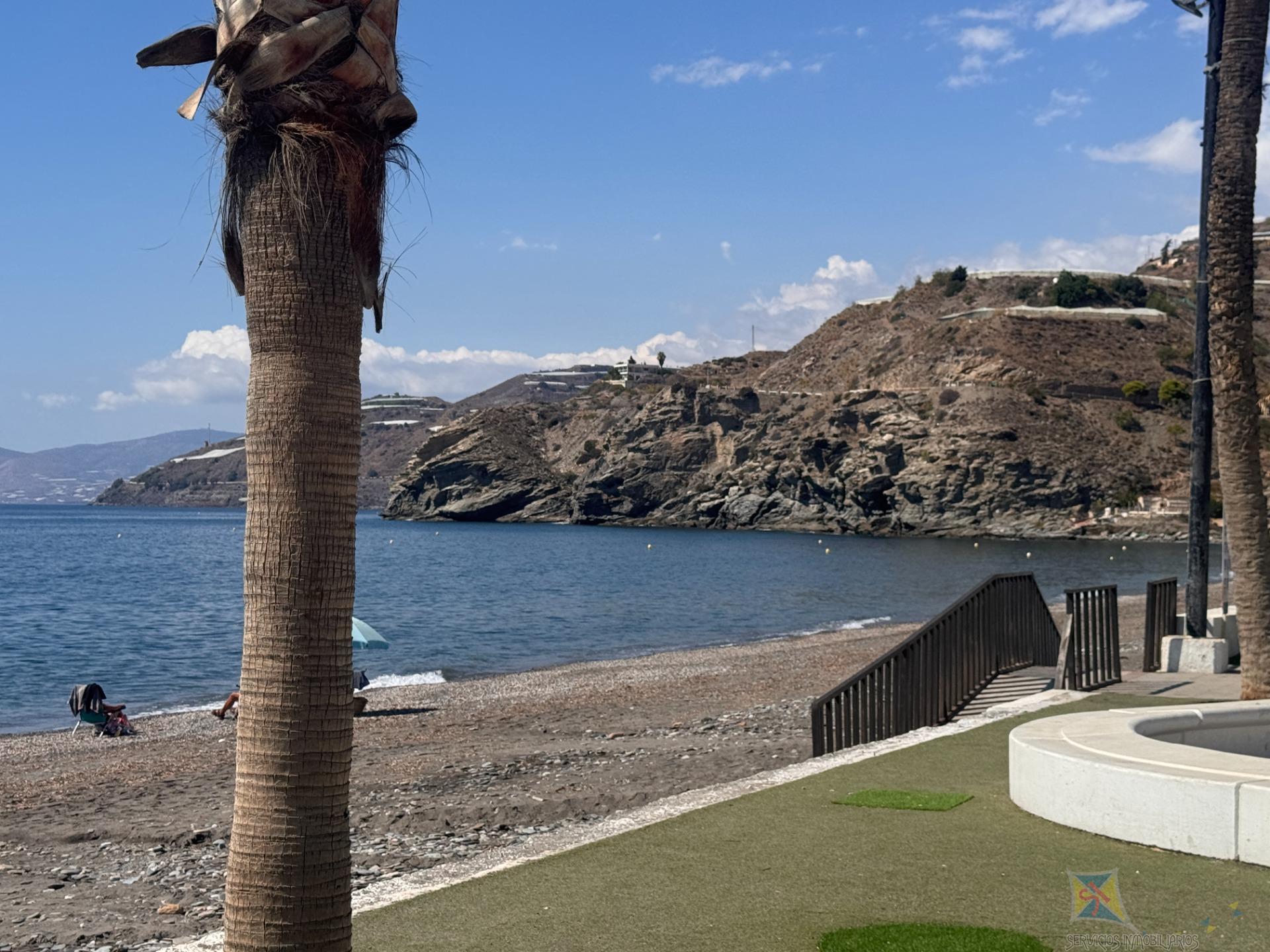 Venta de piso en Albuñol