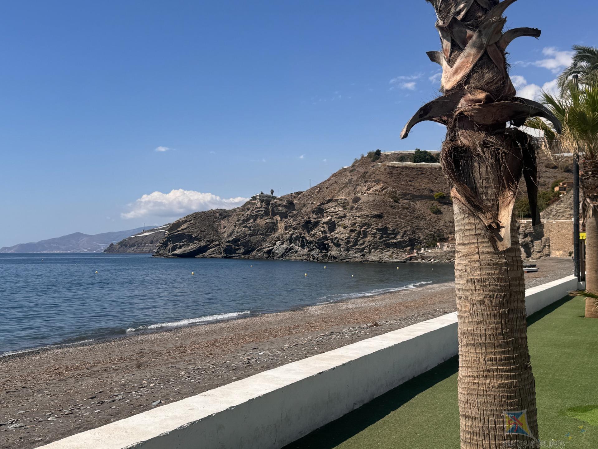 Venta de piso en Albuñol