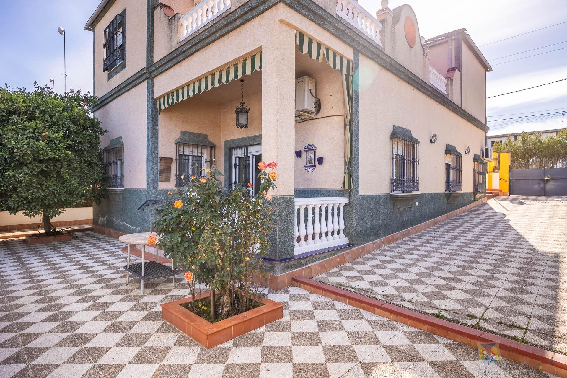 Venta de chalet en Almensilla