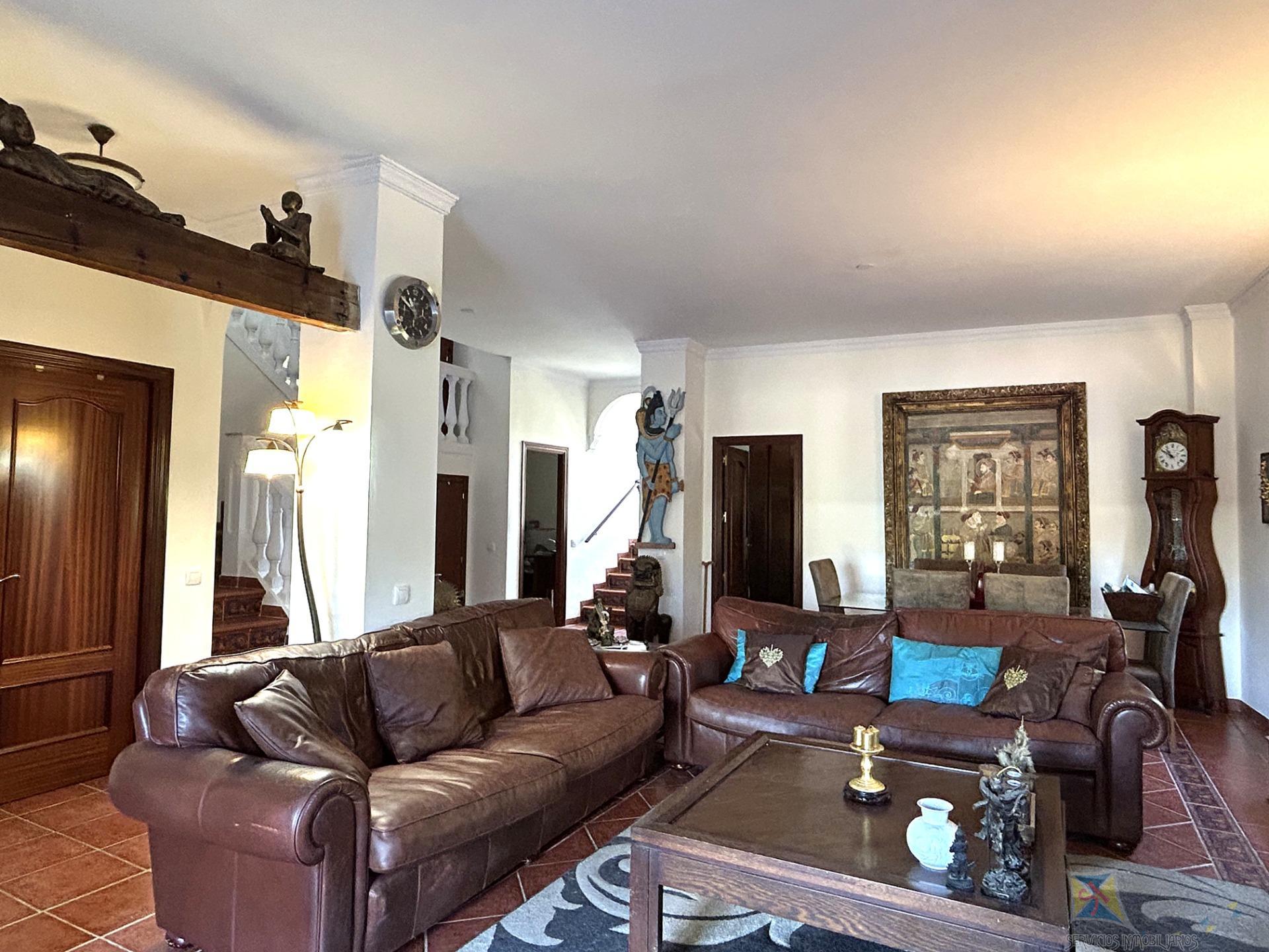 Venta de chalet en Almensilla