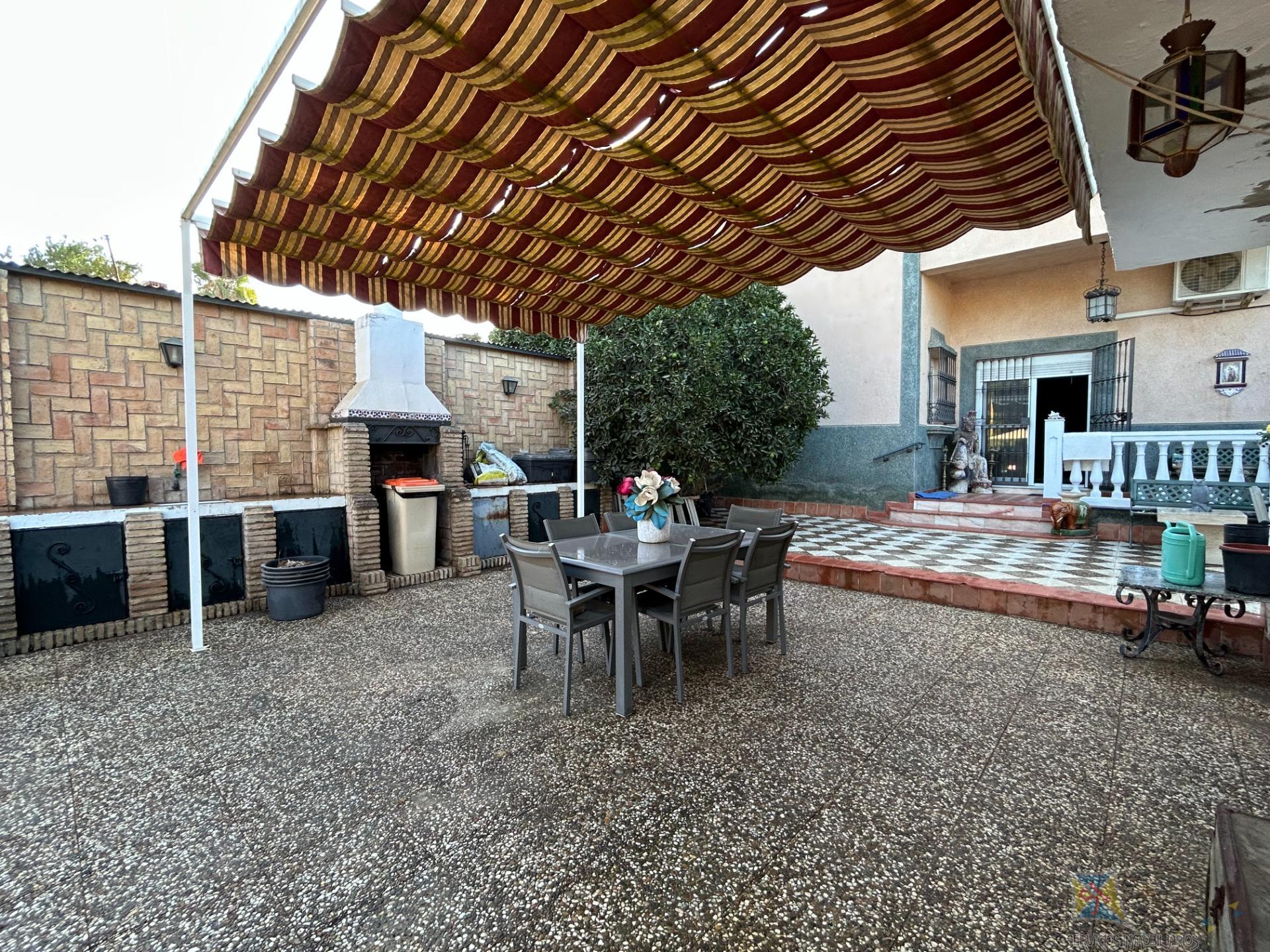 Venta de chalet en Almensilla