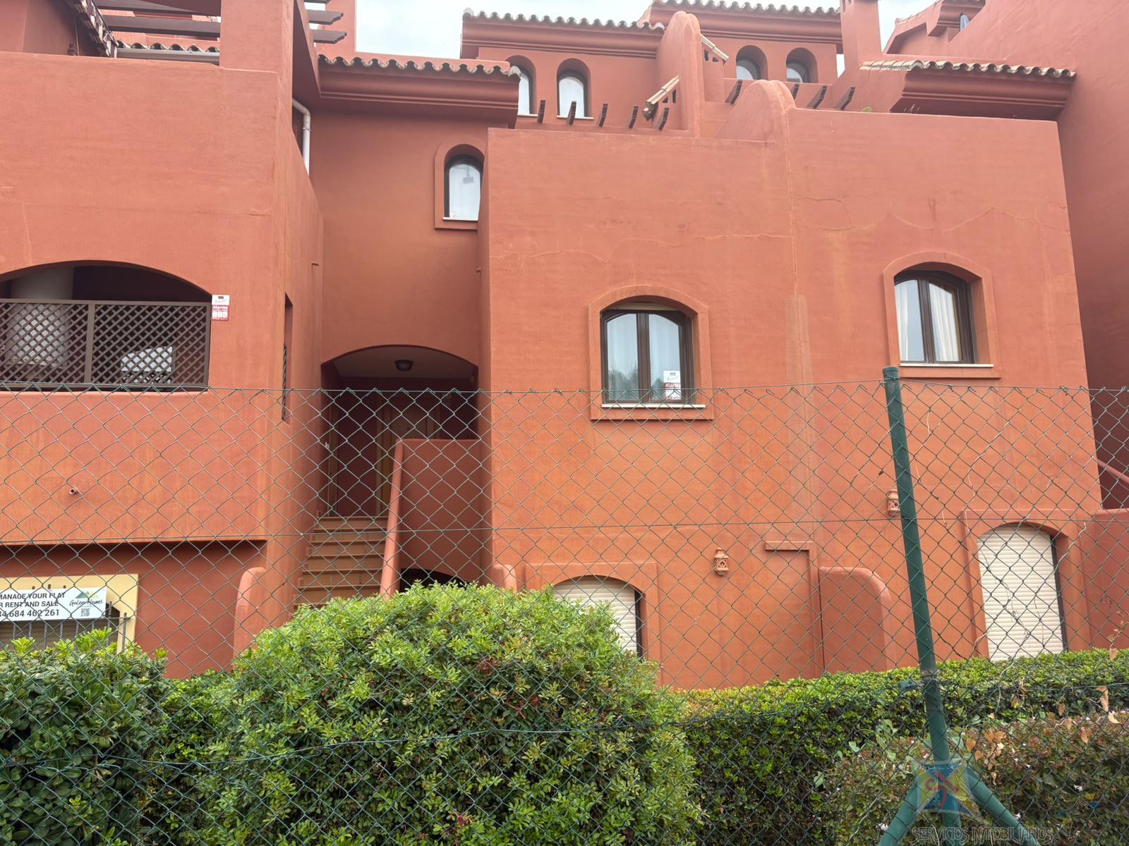 Venta de piso en Estepona