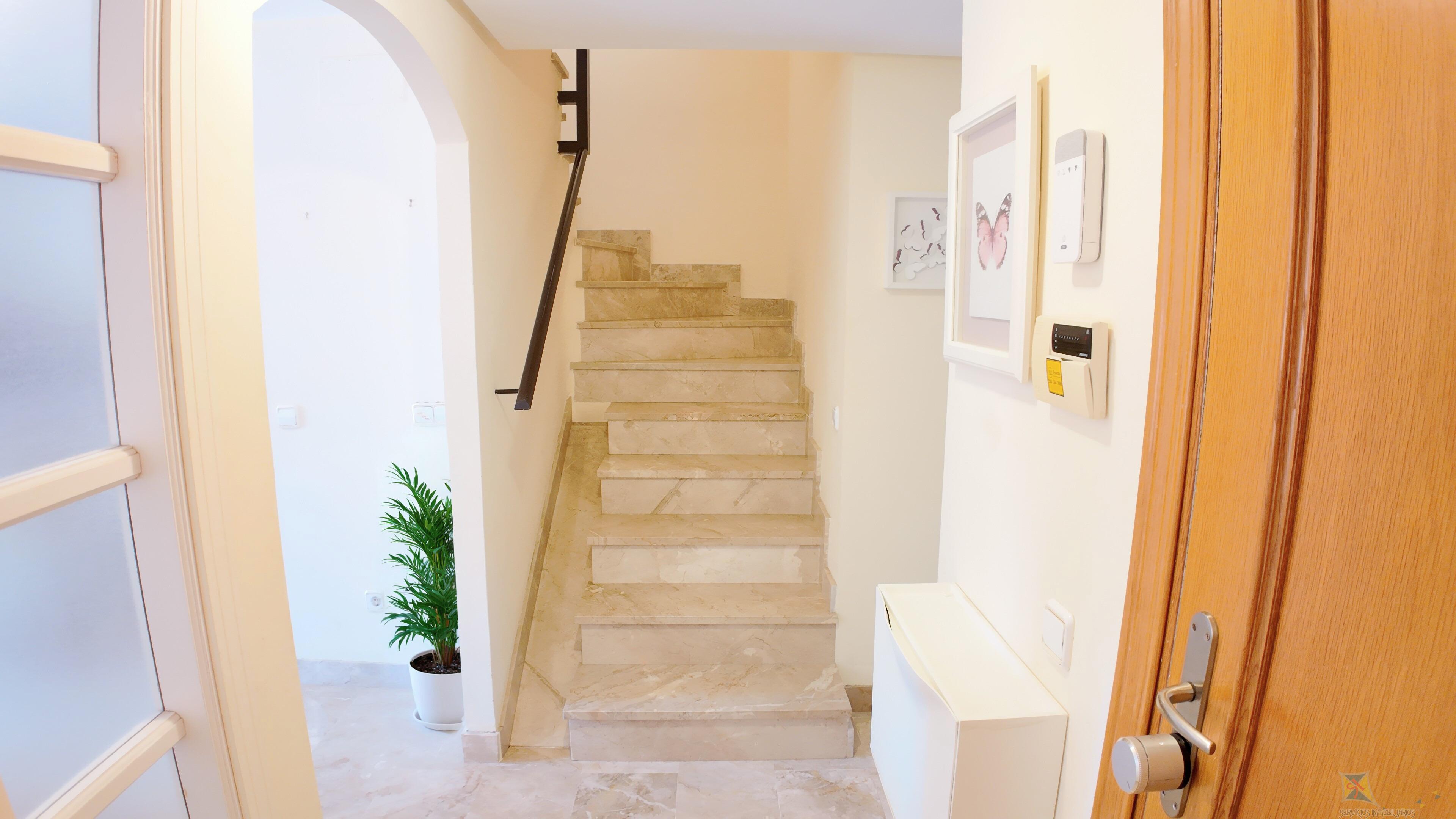 Venta de piso en Estepona