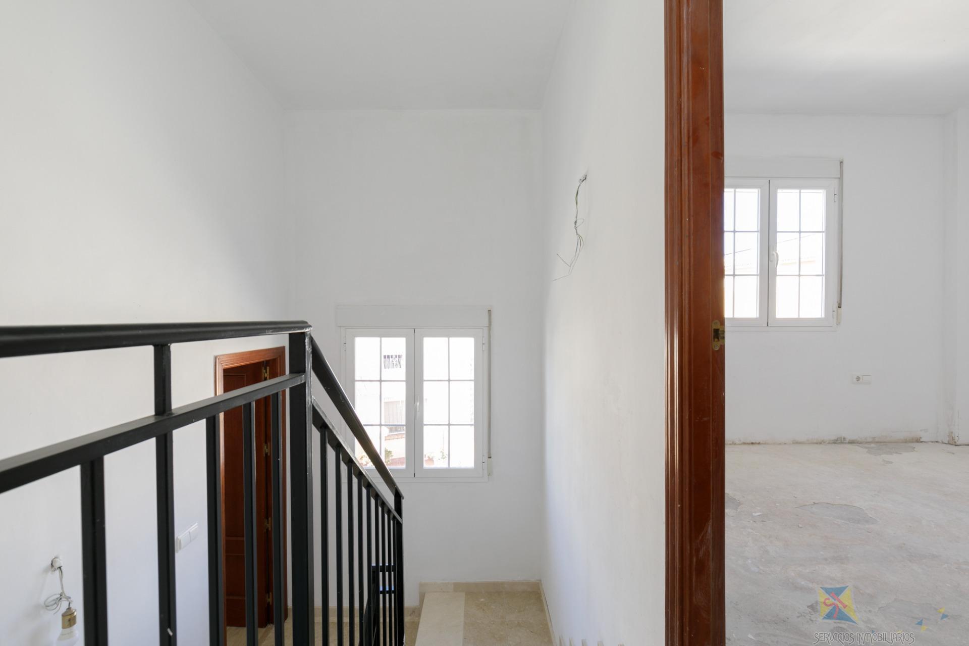 Venta de casa en Guevejar