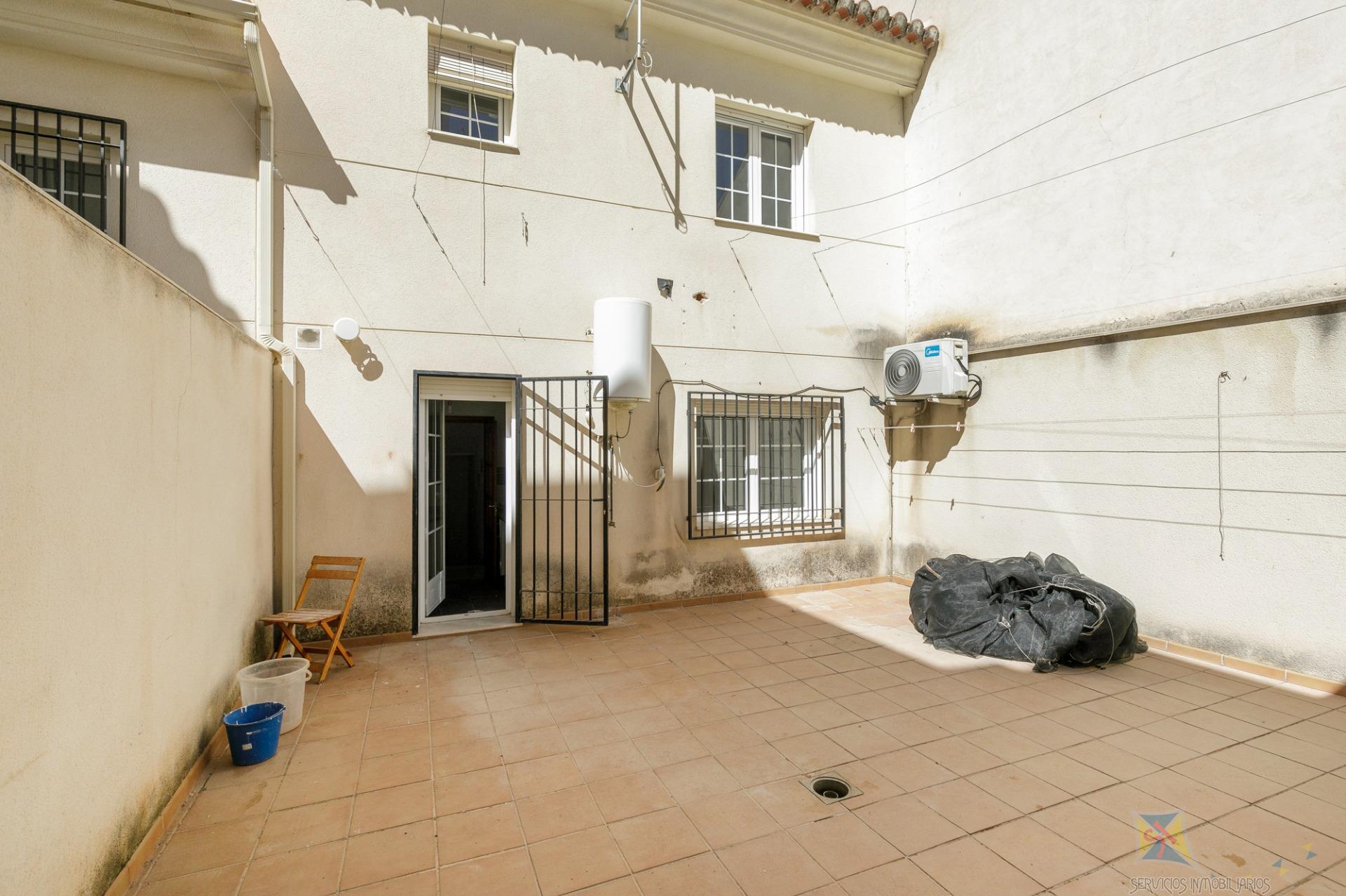 Venta de casa en Guevejar