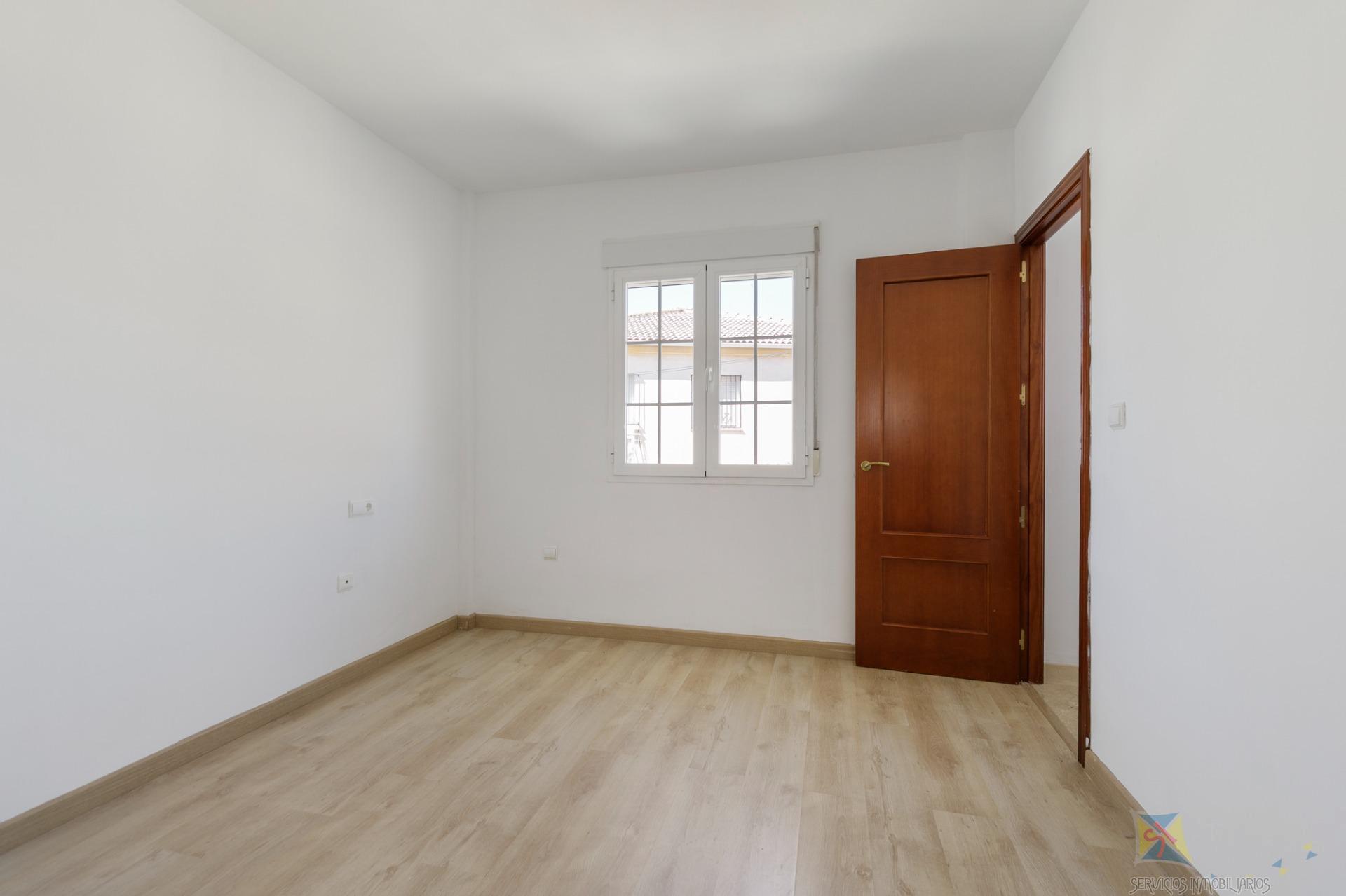 Venta de casa en Guevejar
