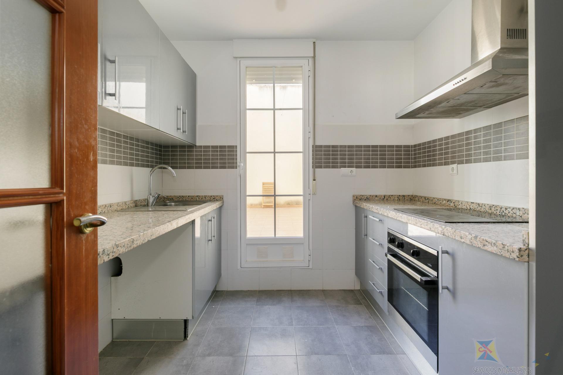 Venta de casa en Guevejar