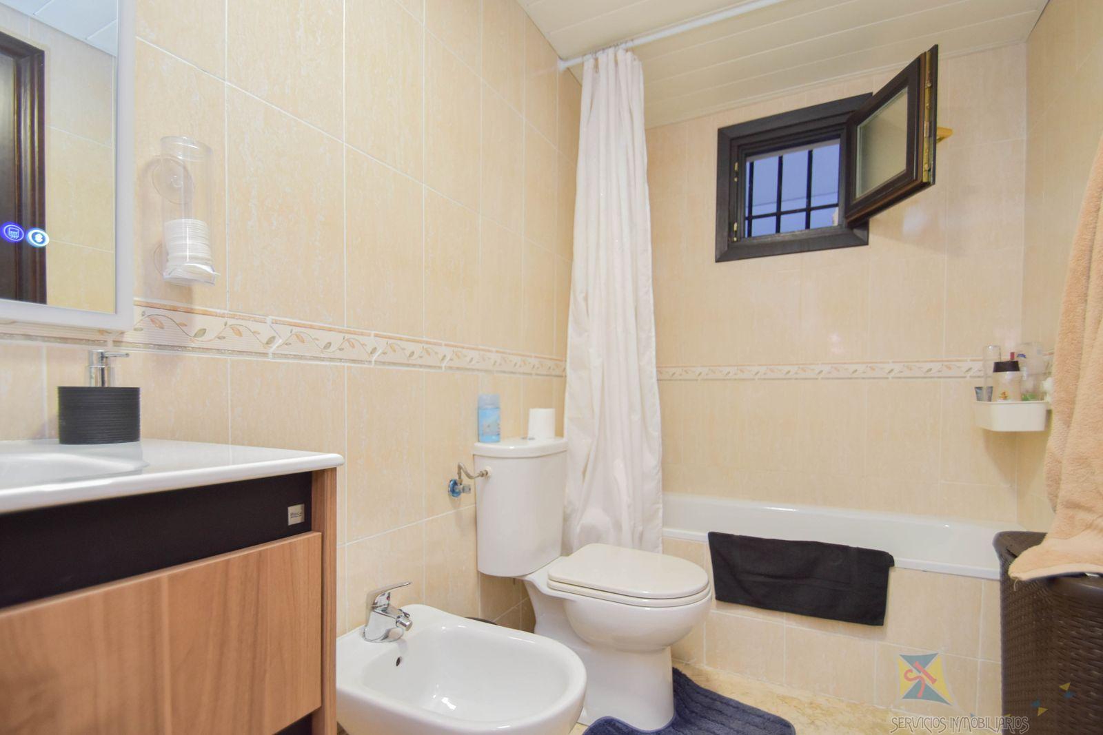 Venta de apartamento en La Zubia