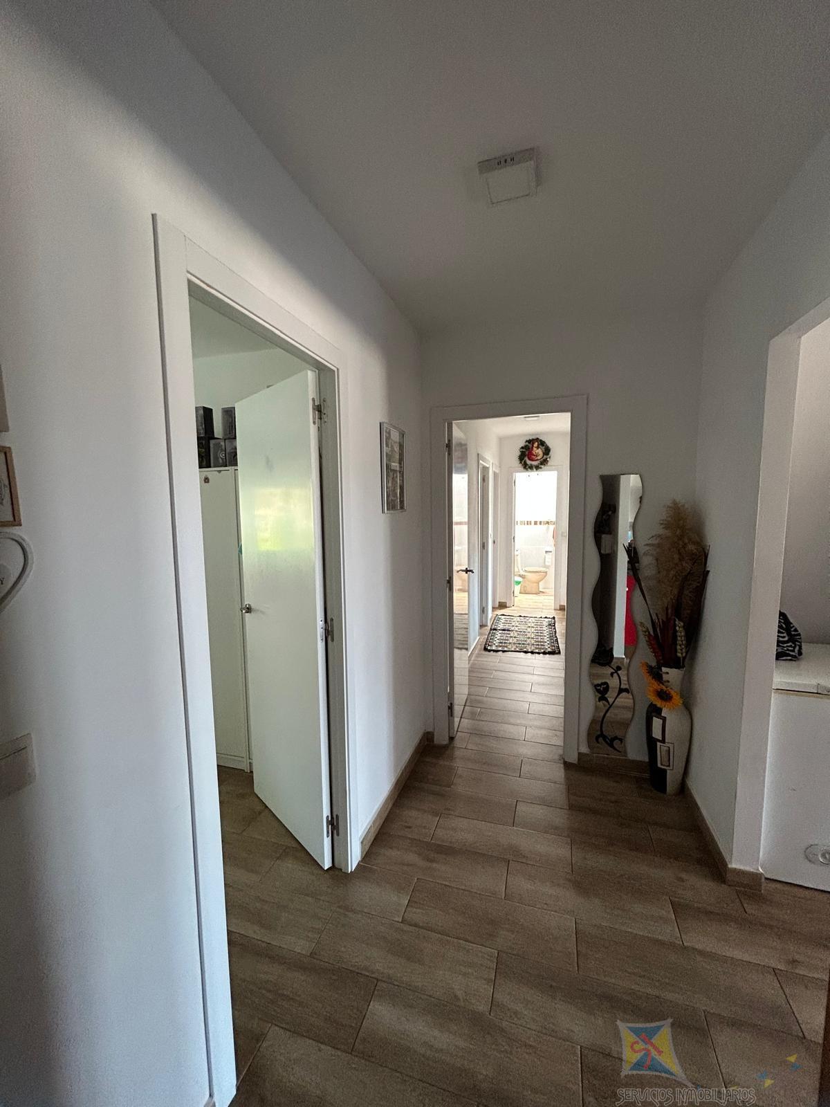 Venta de piso en Vícar