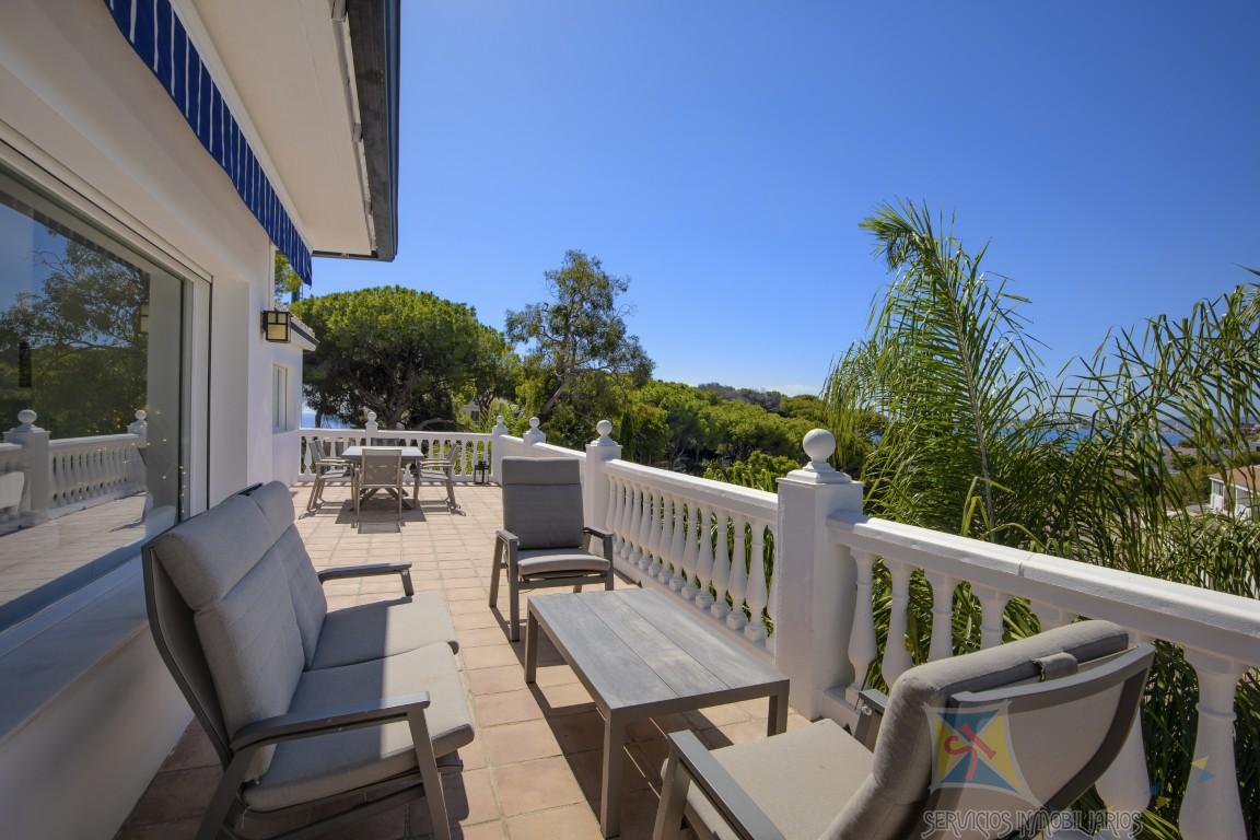 Venta de villa en Benalmádena