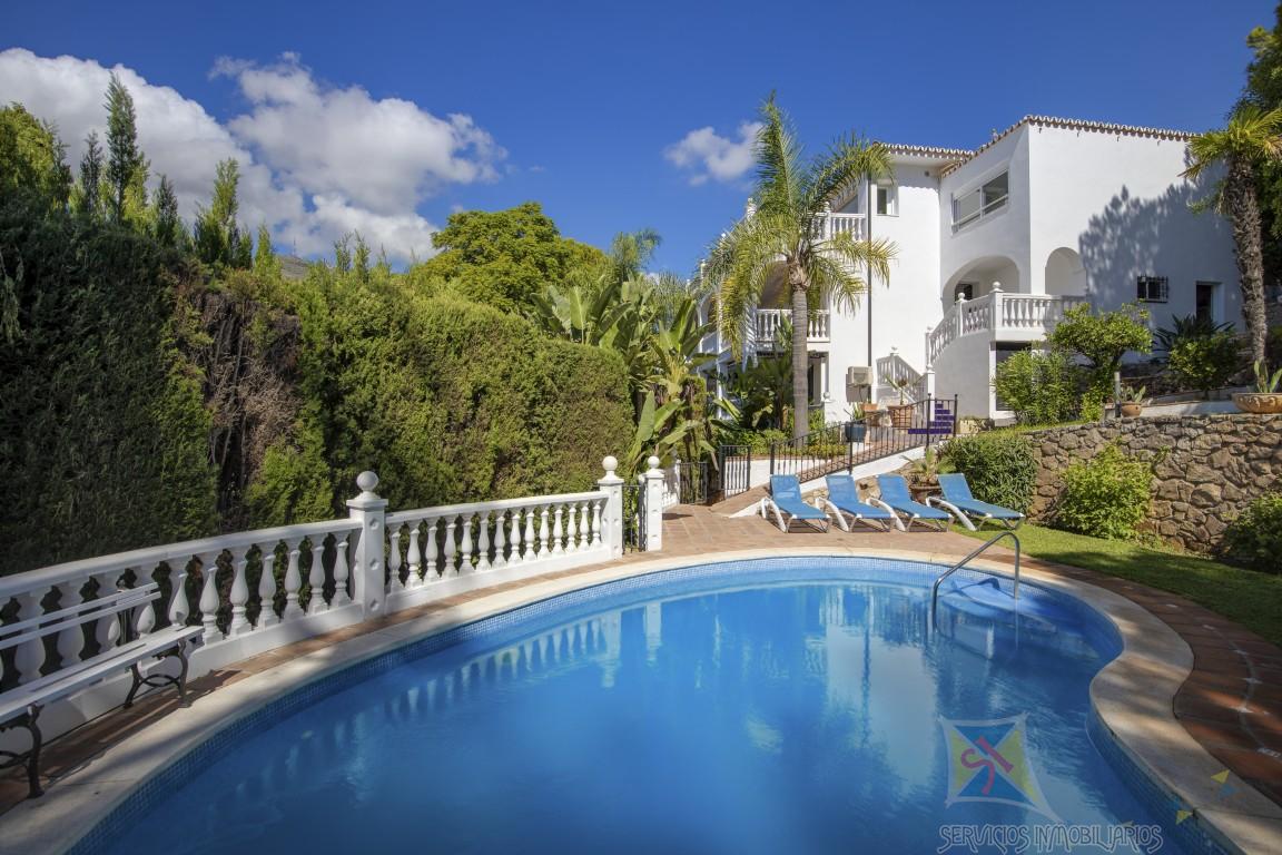 Venta de villa en Benalmádena