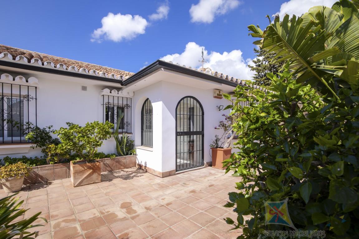 Venta de villa en Benalmádena