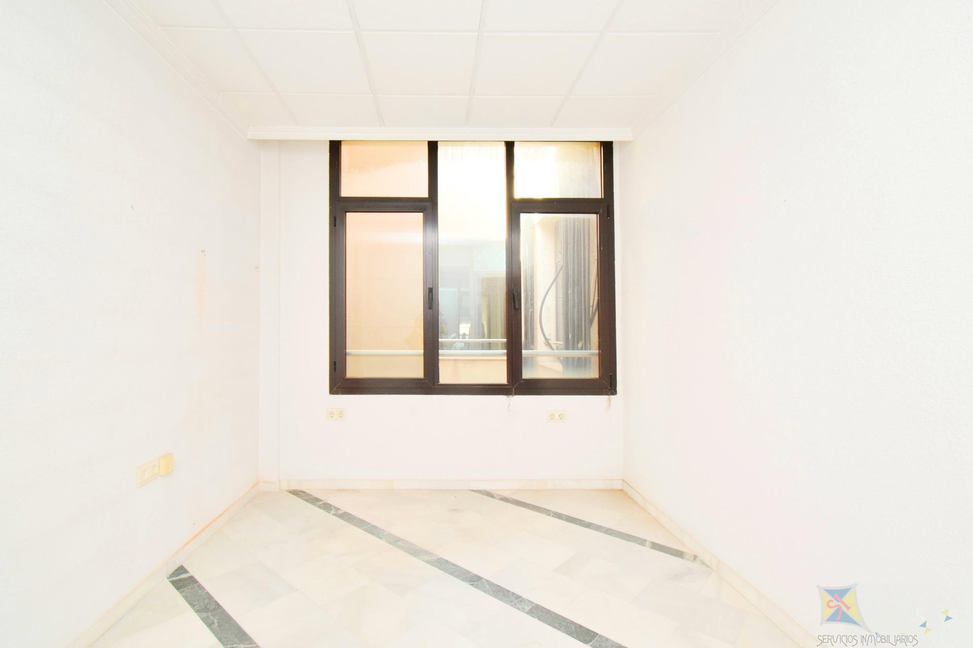 Venta de oficina en El Ejido