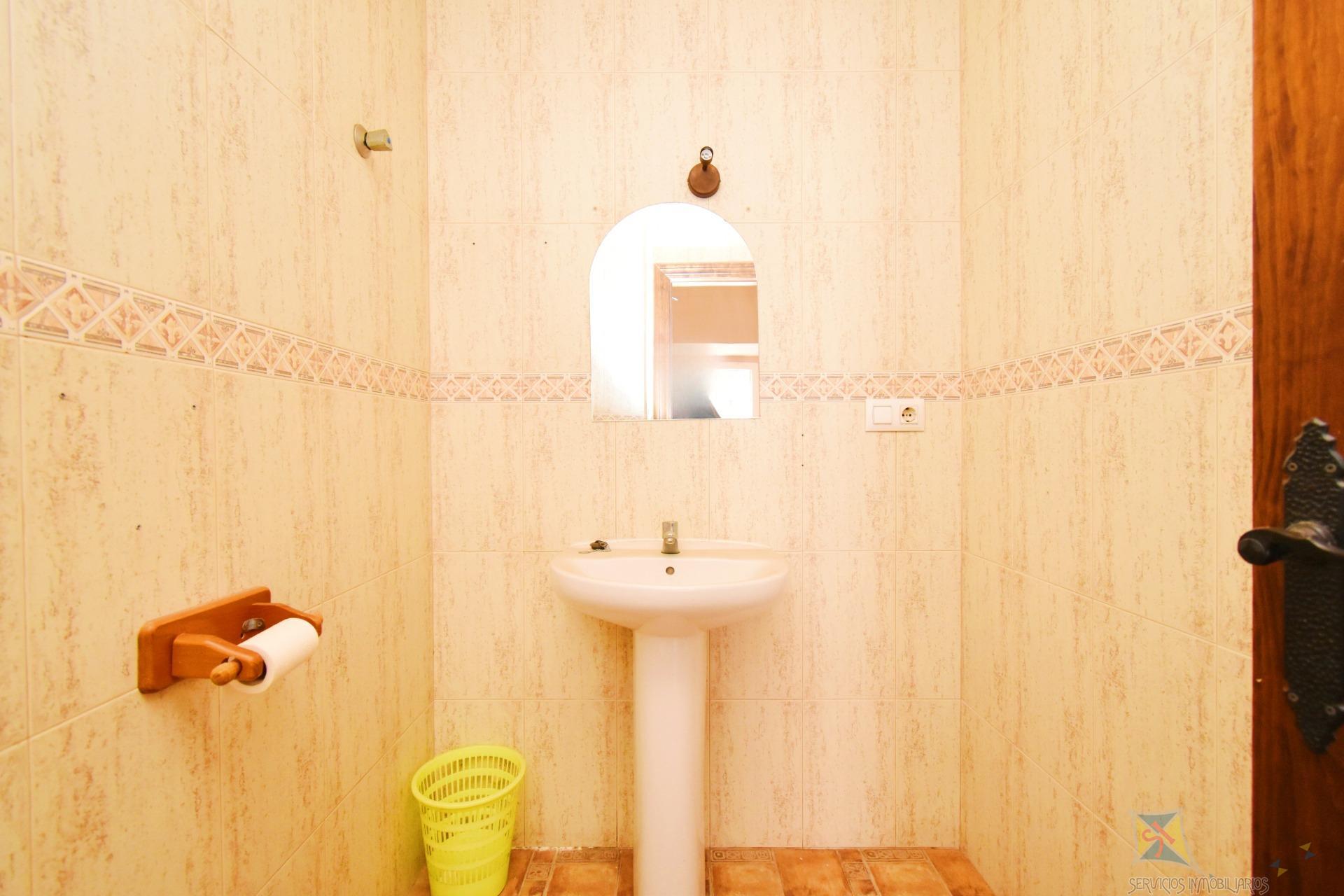 Venta de local en El Ejido