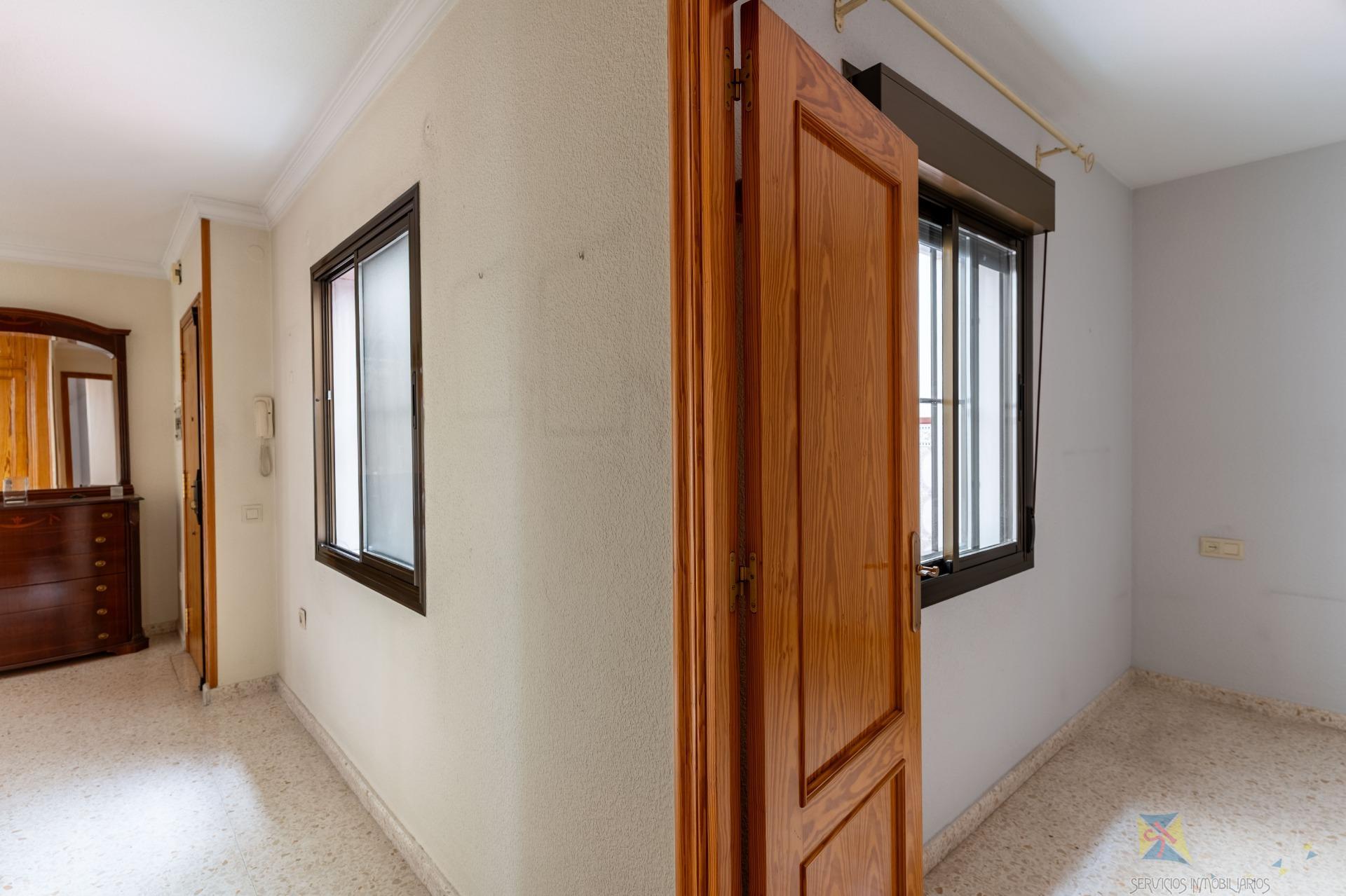 Venta de piso en Almería