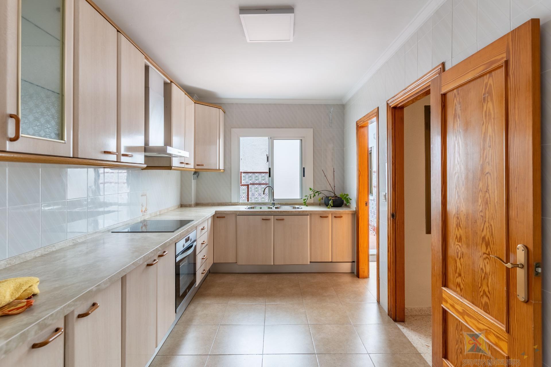 Venta de piso en Almería