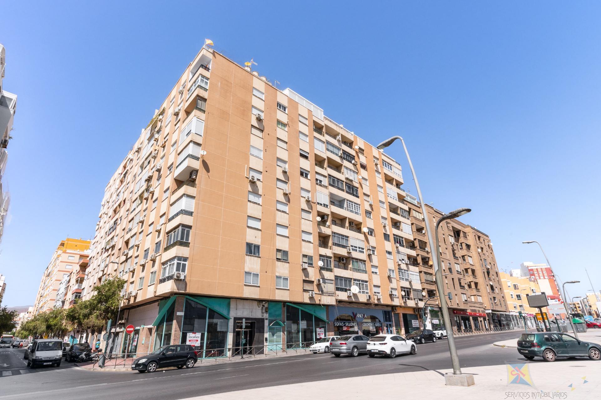 Venta de piso en Almería