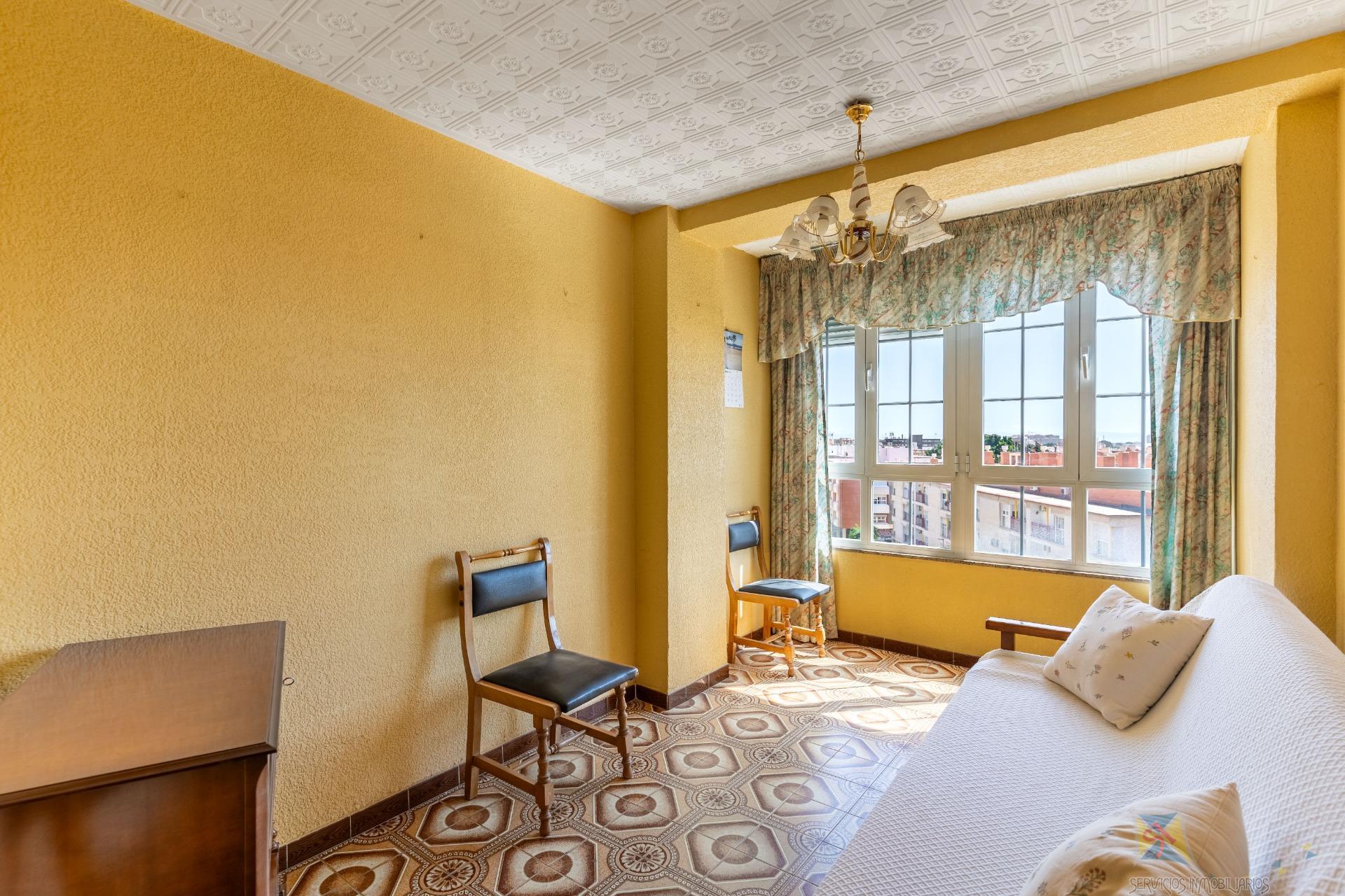 Venta de piso en Almería