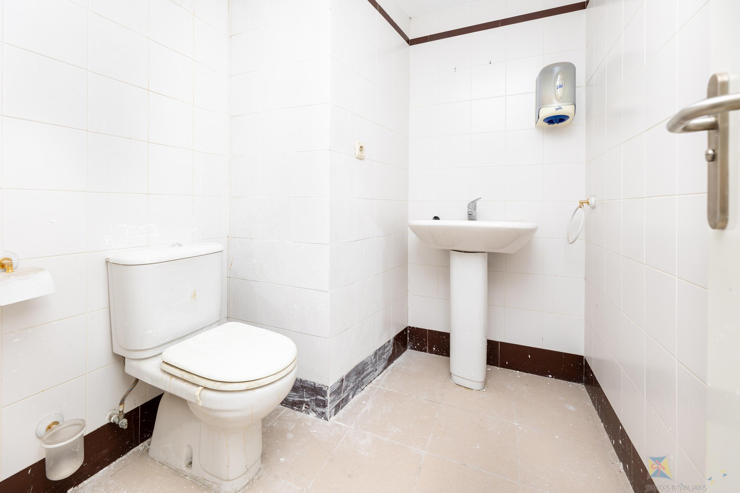 Venta de oficina en Granada