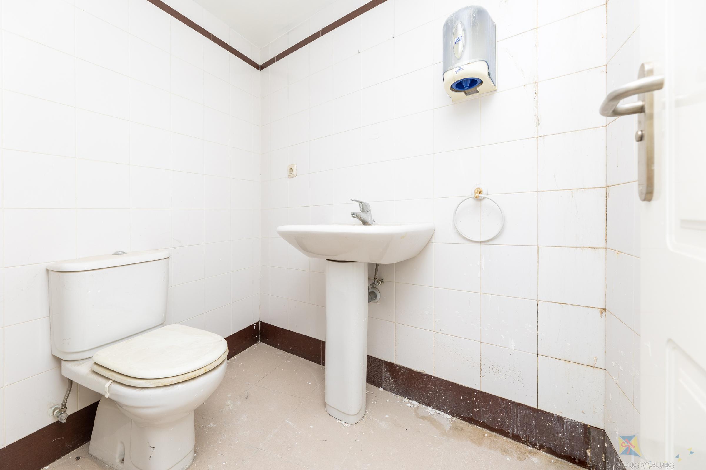 Venta de oficina en Granada