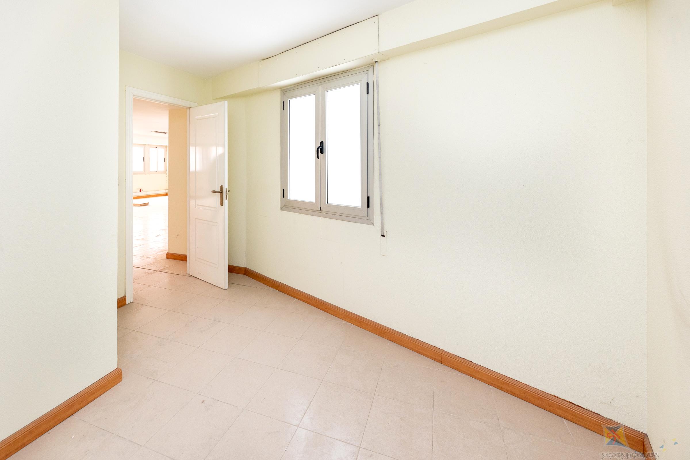 Venta de oficina en Granada