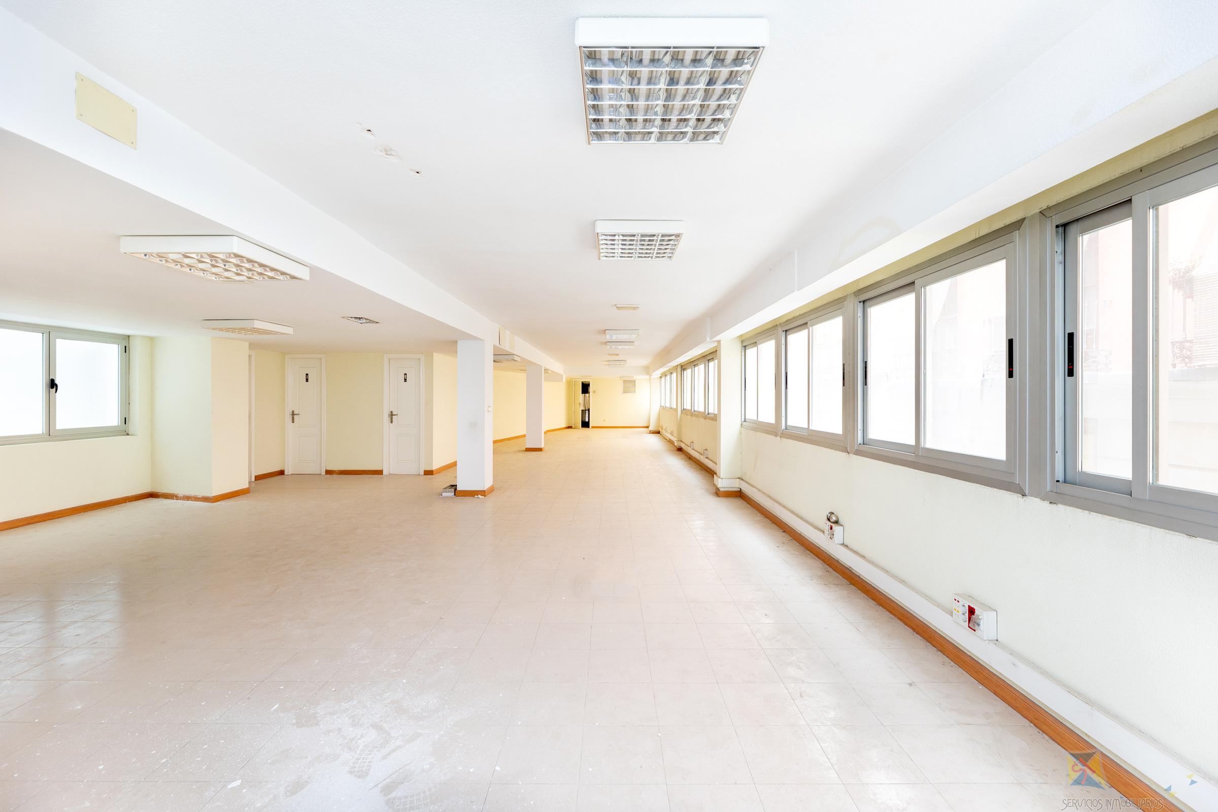 Venta de oficina en Granada