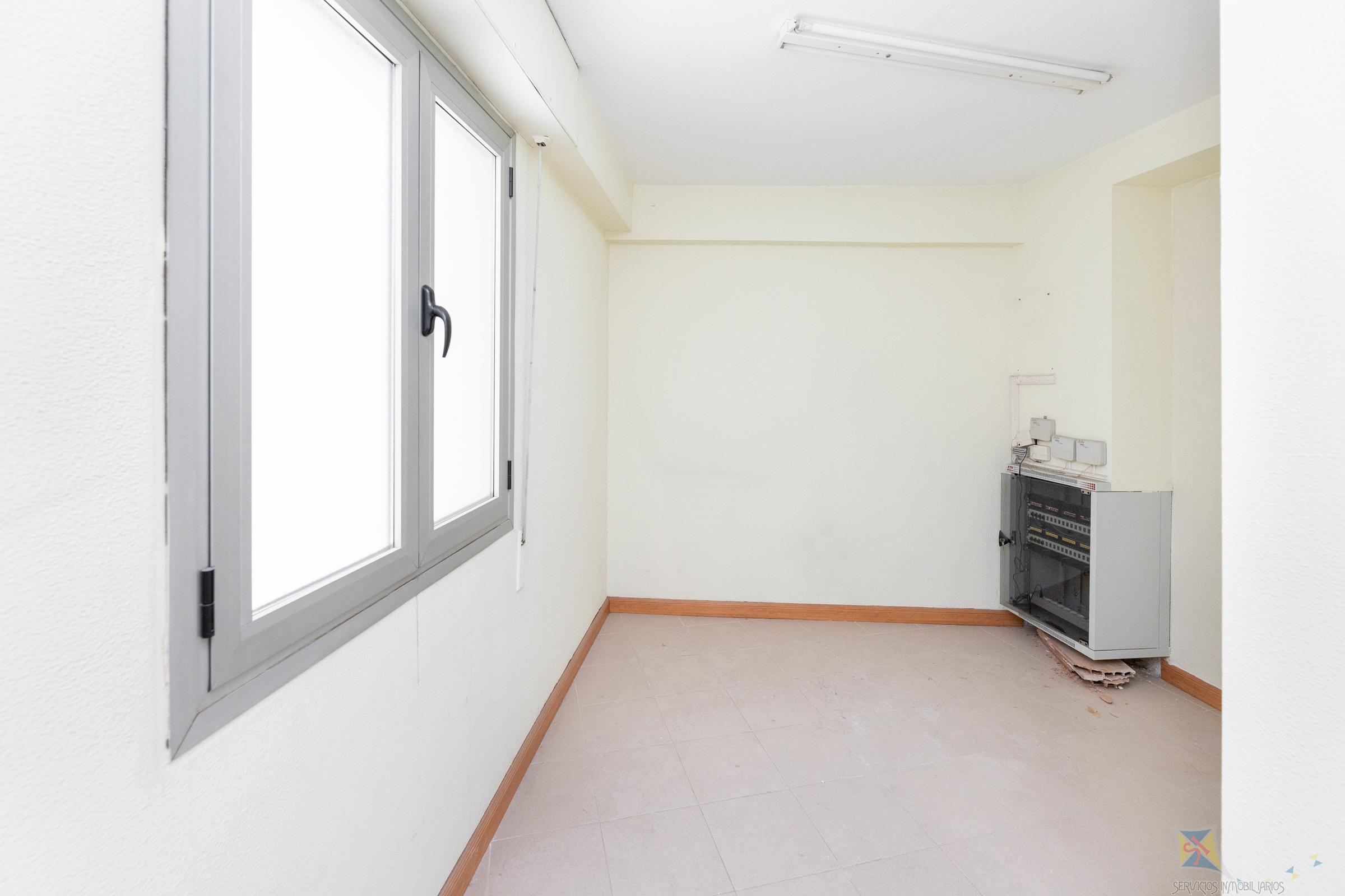 Venta de oficina en Granada