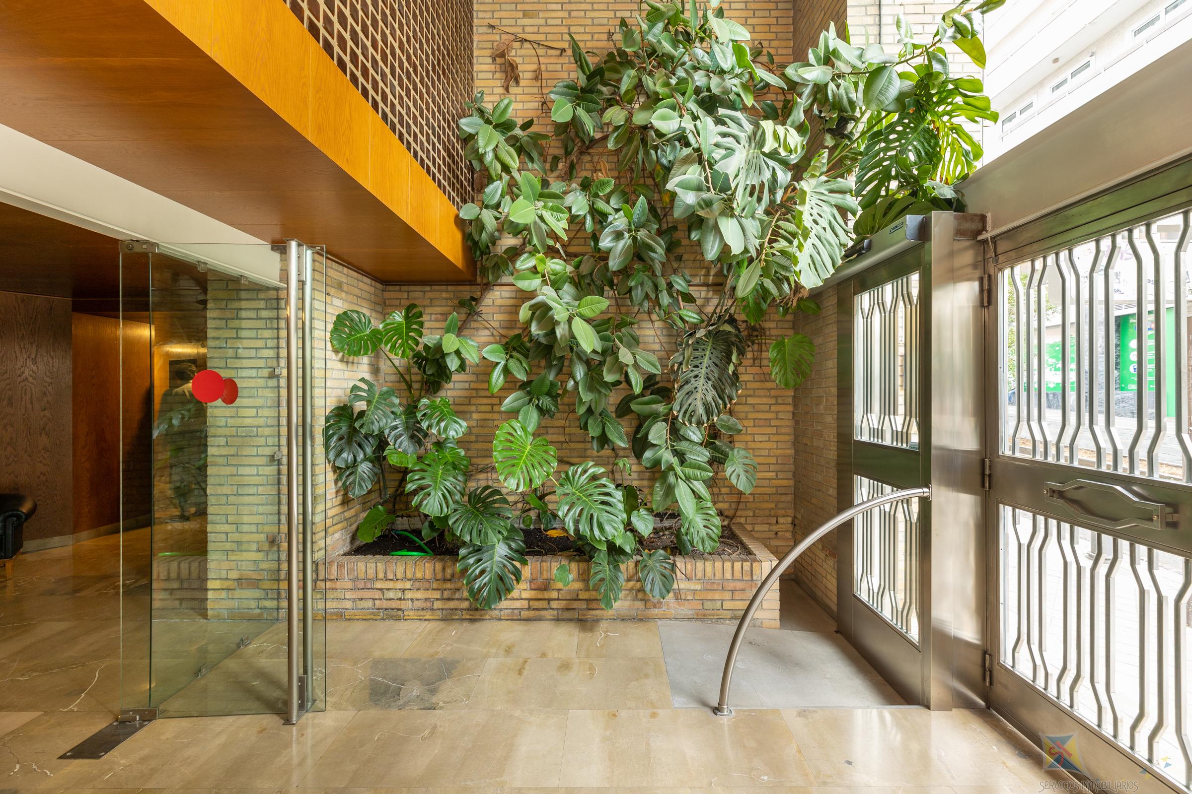 Venta de oficina en Granada