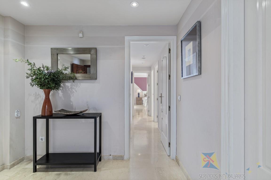 Venta de apartamento en Benahavís