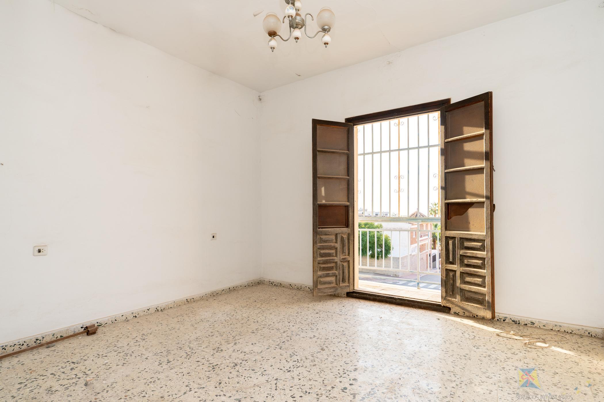 Venta de casa en Motril