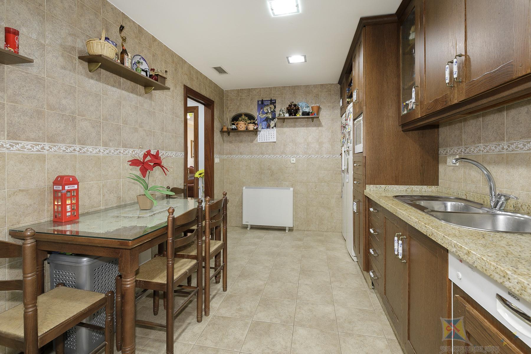 Venta de casa en Gojar