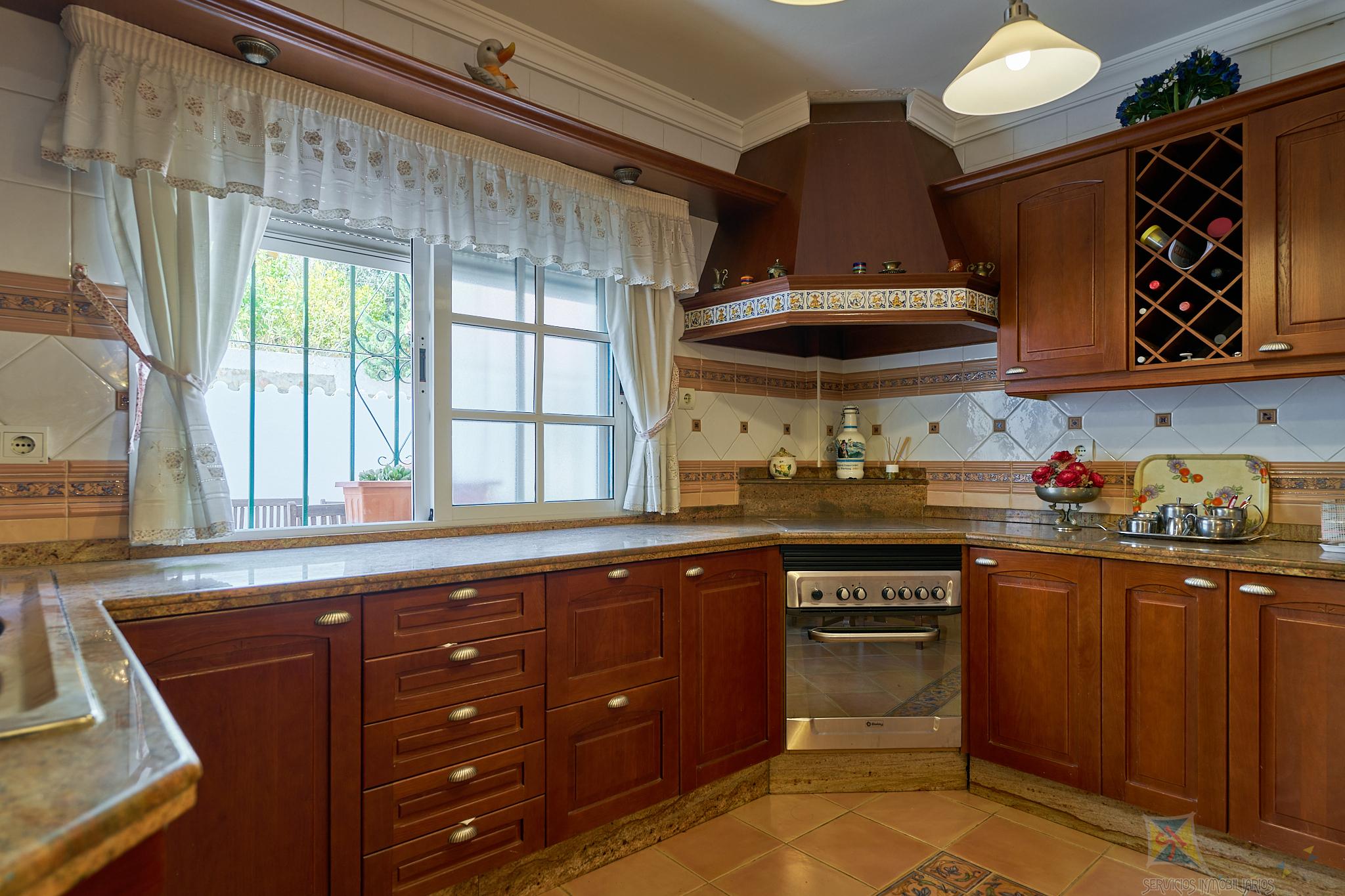 Venta de villa en Benalmádena