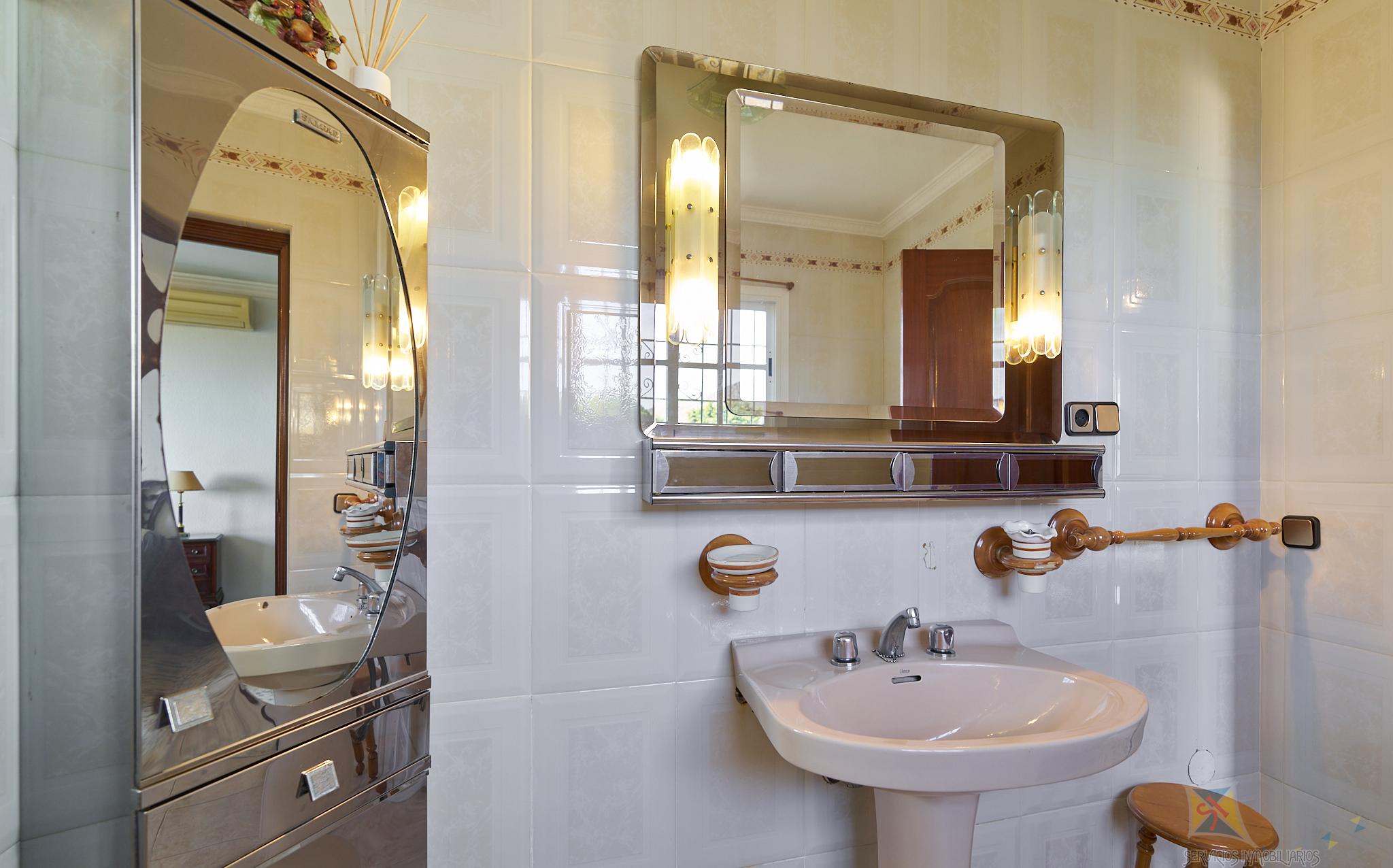 Venta de villa en Benalmádena