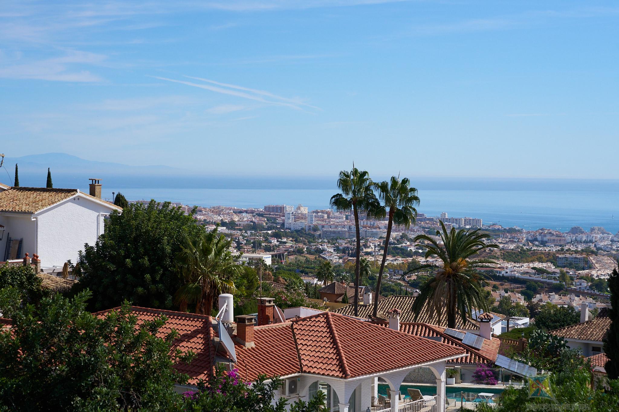 Venta de villa en Benalmádena