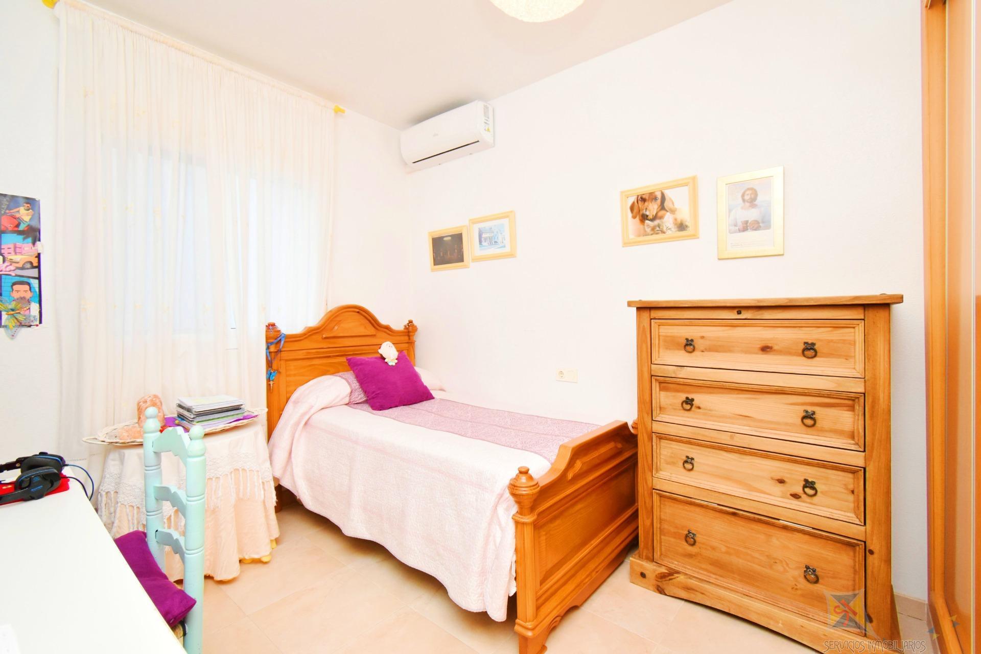 Venta de casa en Vícar