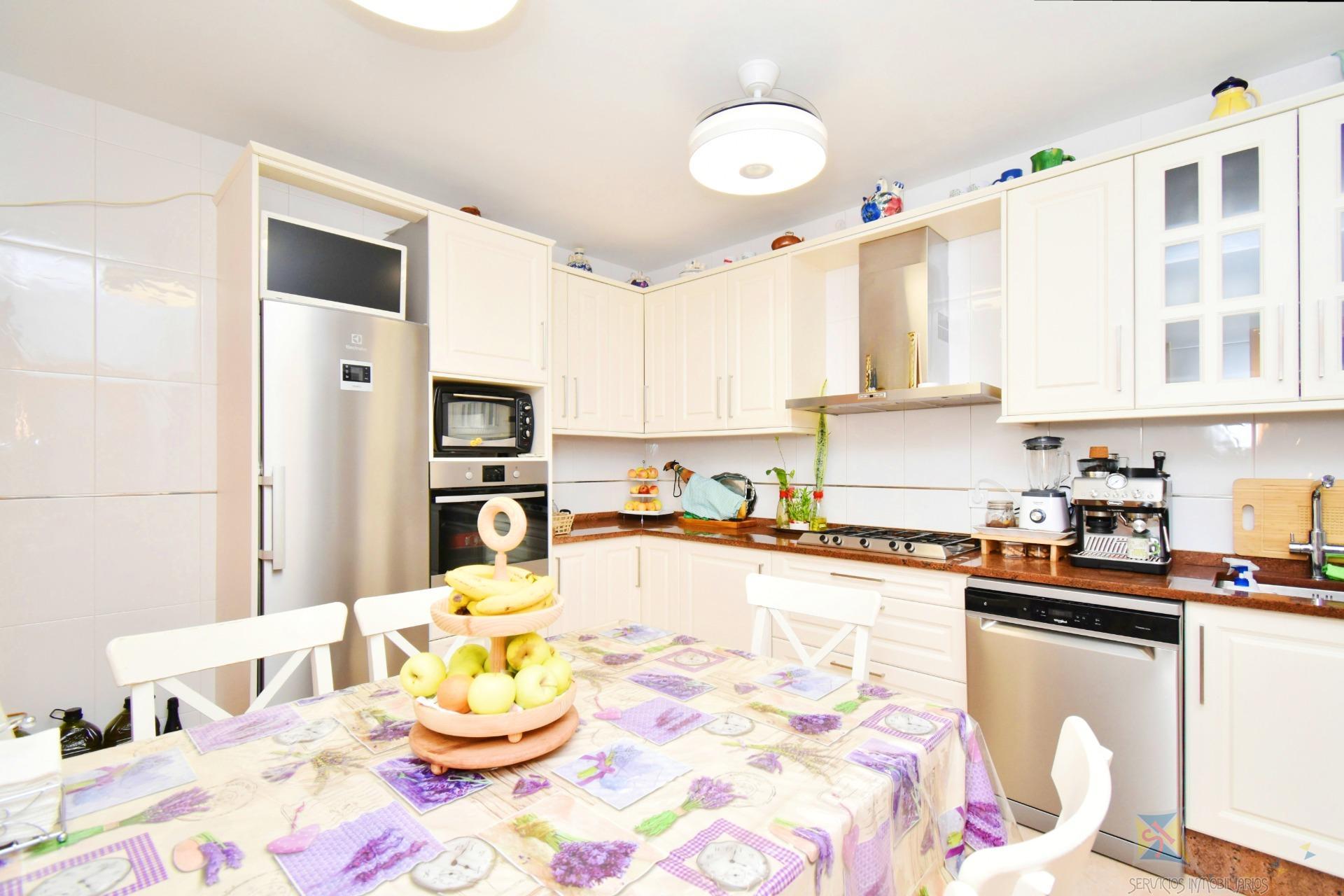 Venta de casa en Vícar