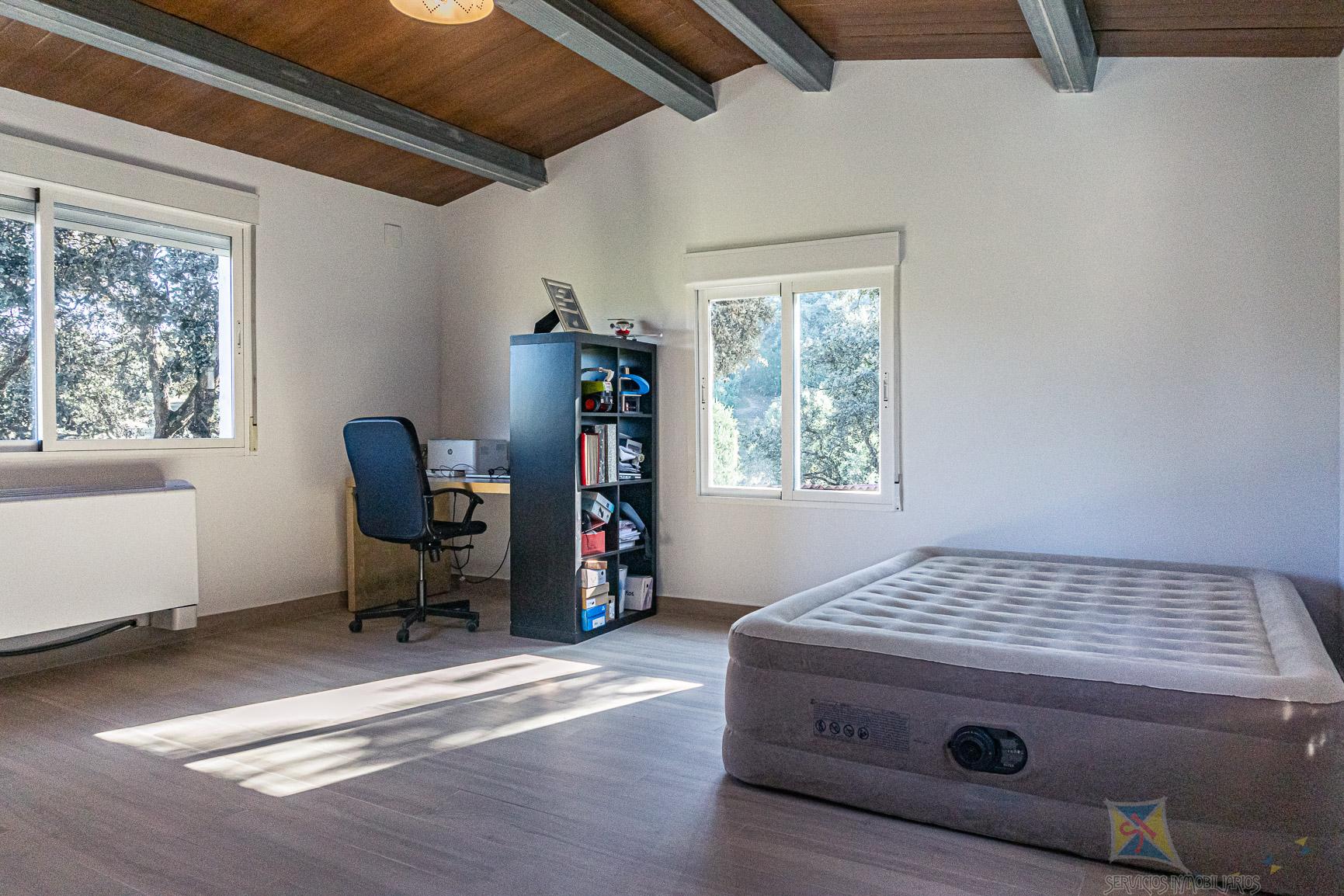 Venta de cortijo en Castillo de Locubin